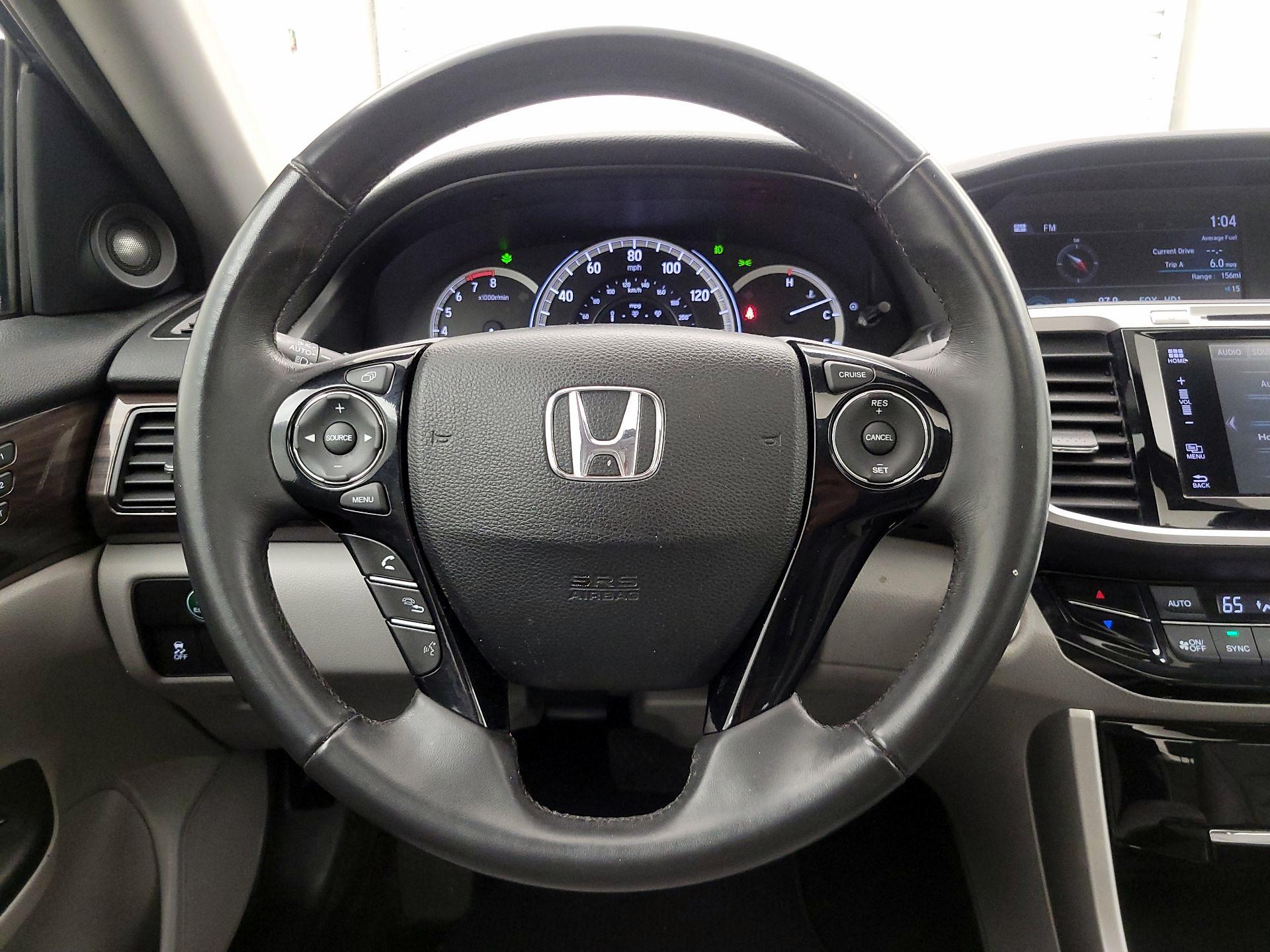 Thumbnail: 2017 Honda Accord - 10