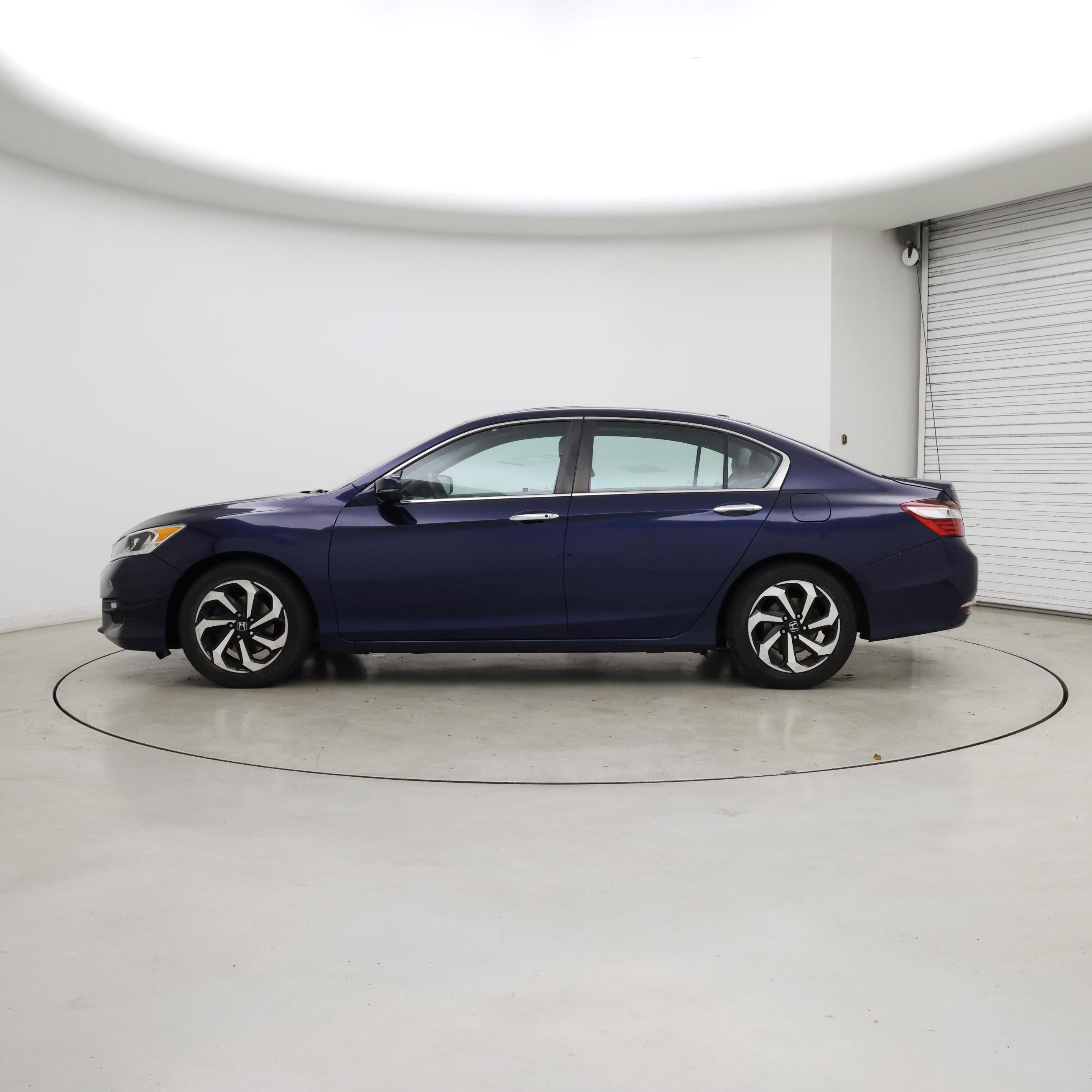 Thumbnail: 2017 Honda Accord - 3