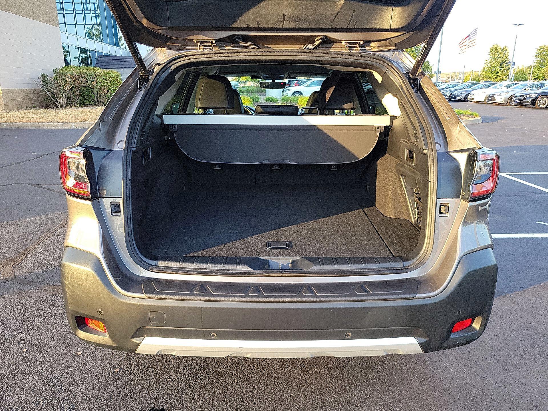 Thumbnail: 2023 Subaru Outback - 18