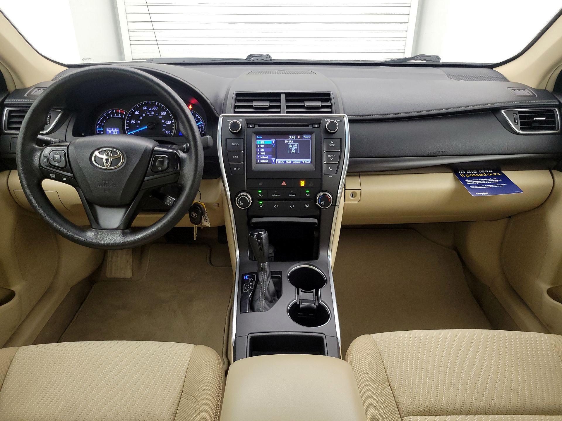 Thumbnail: 2015 Toyota Camry - 9