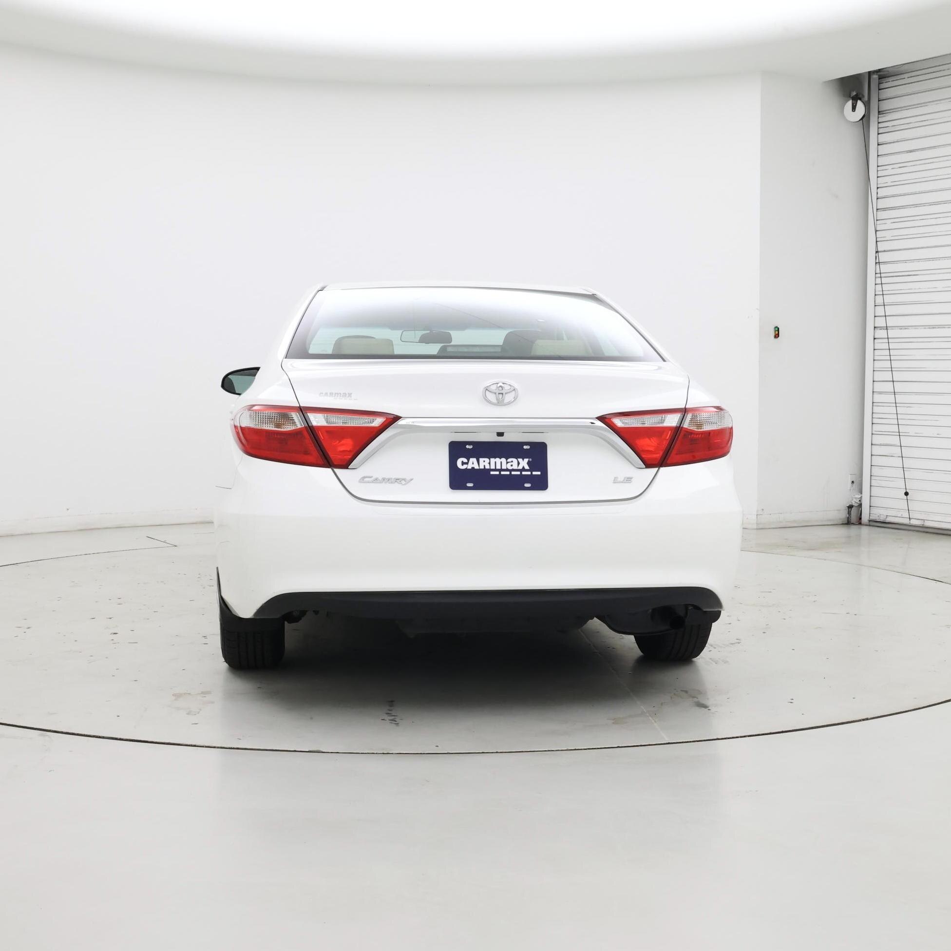 Thumbnail: 2015 Toyota Camry - 6
