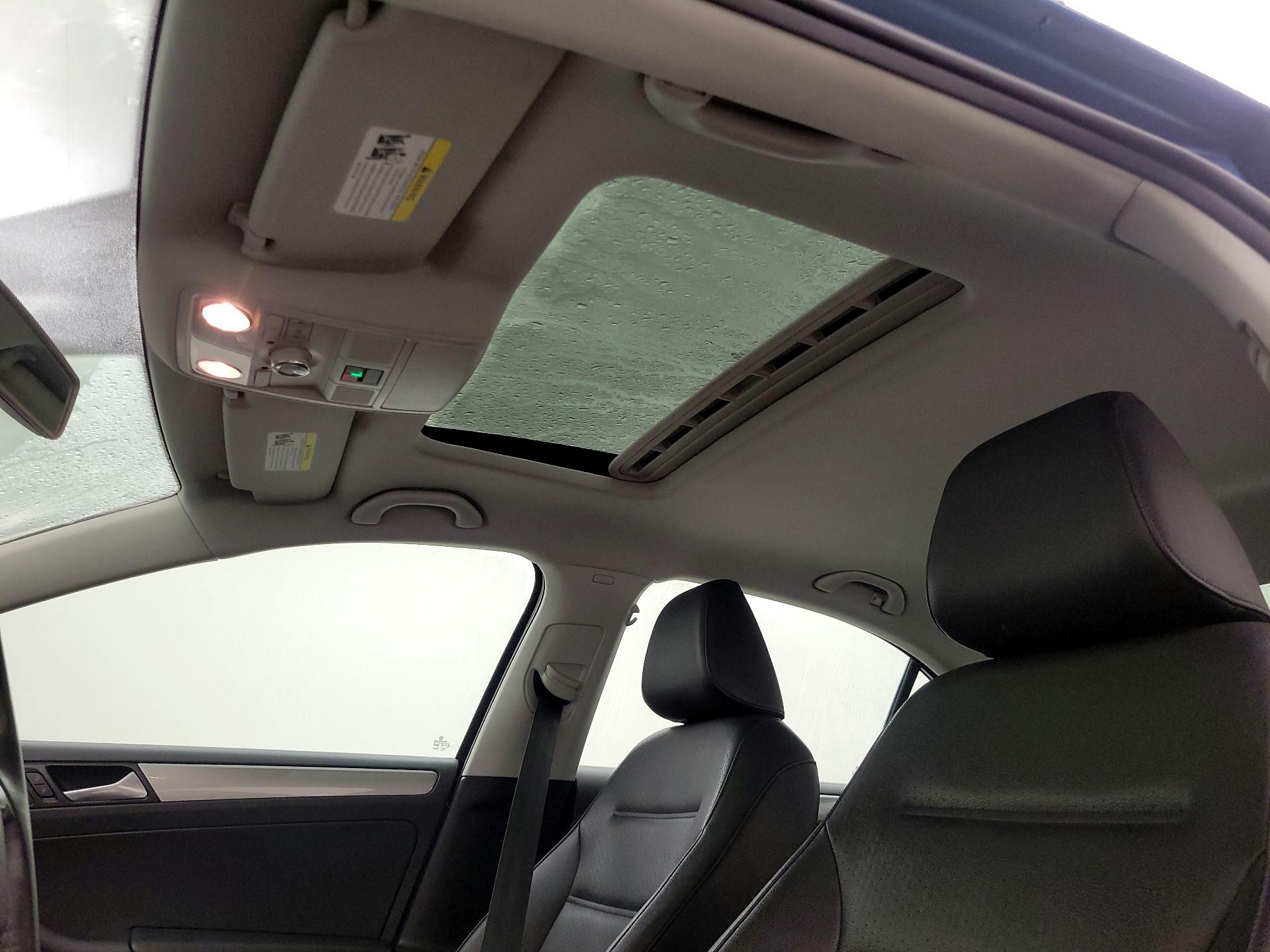 Thumbnail: 2017 Volkswagen Jetta - 19