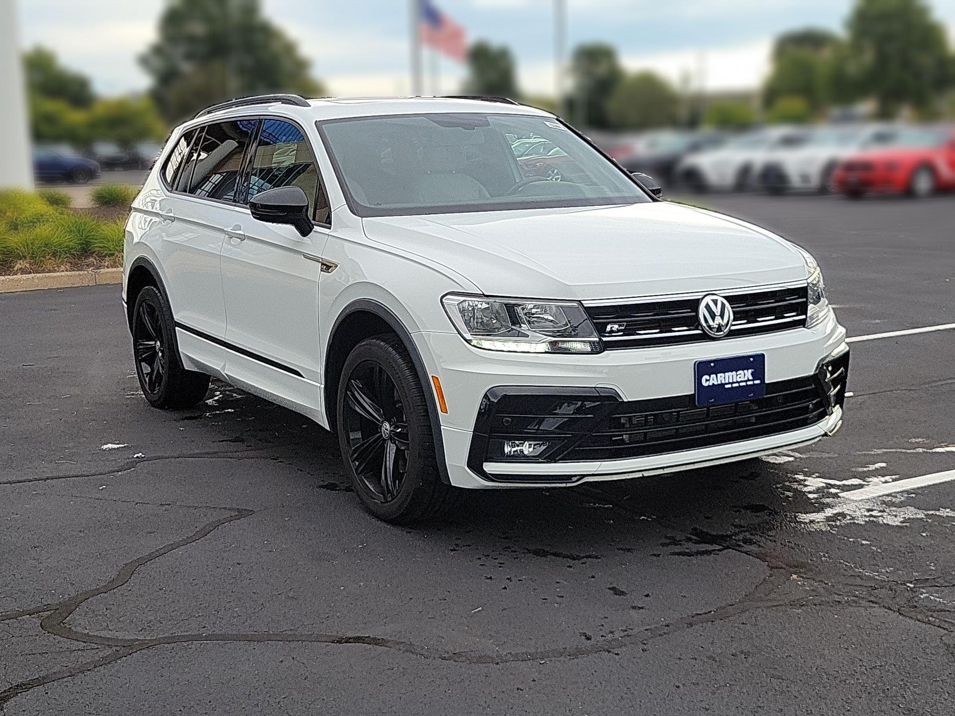 Thumbnail: 2019 Volkswagen Tiguan - 1
