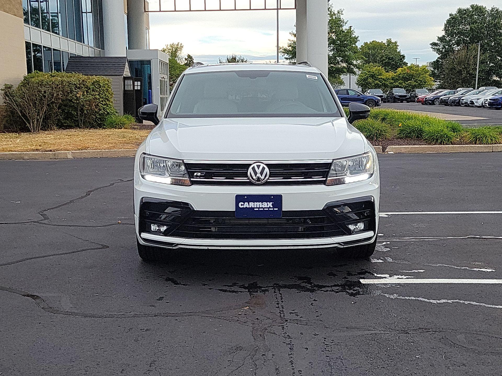 Thumbnail: 2019 Volkswagen Tiguan - 2