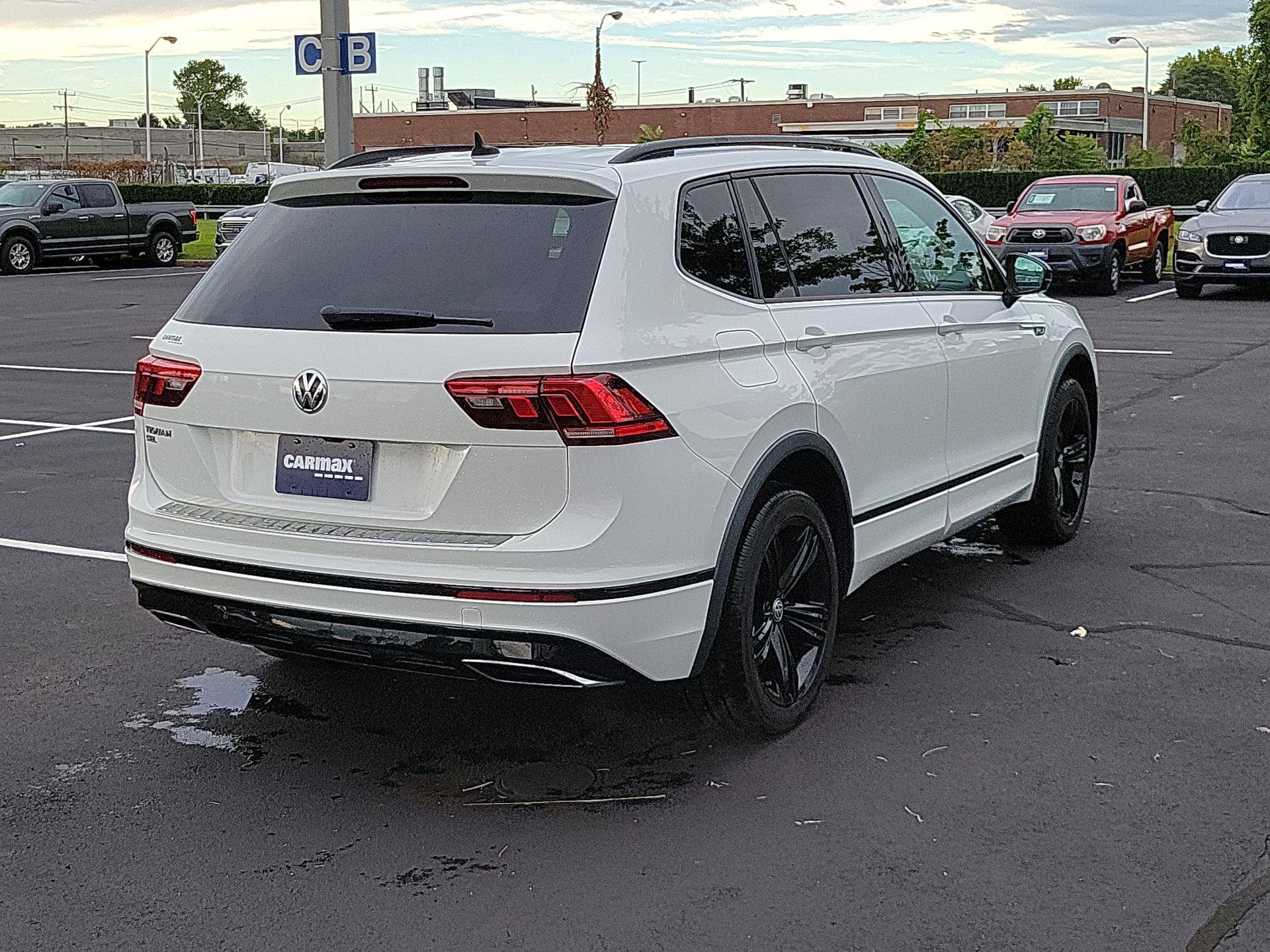 Thumbnail: 2019 Volkswagen Tiguan - 5