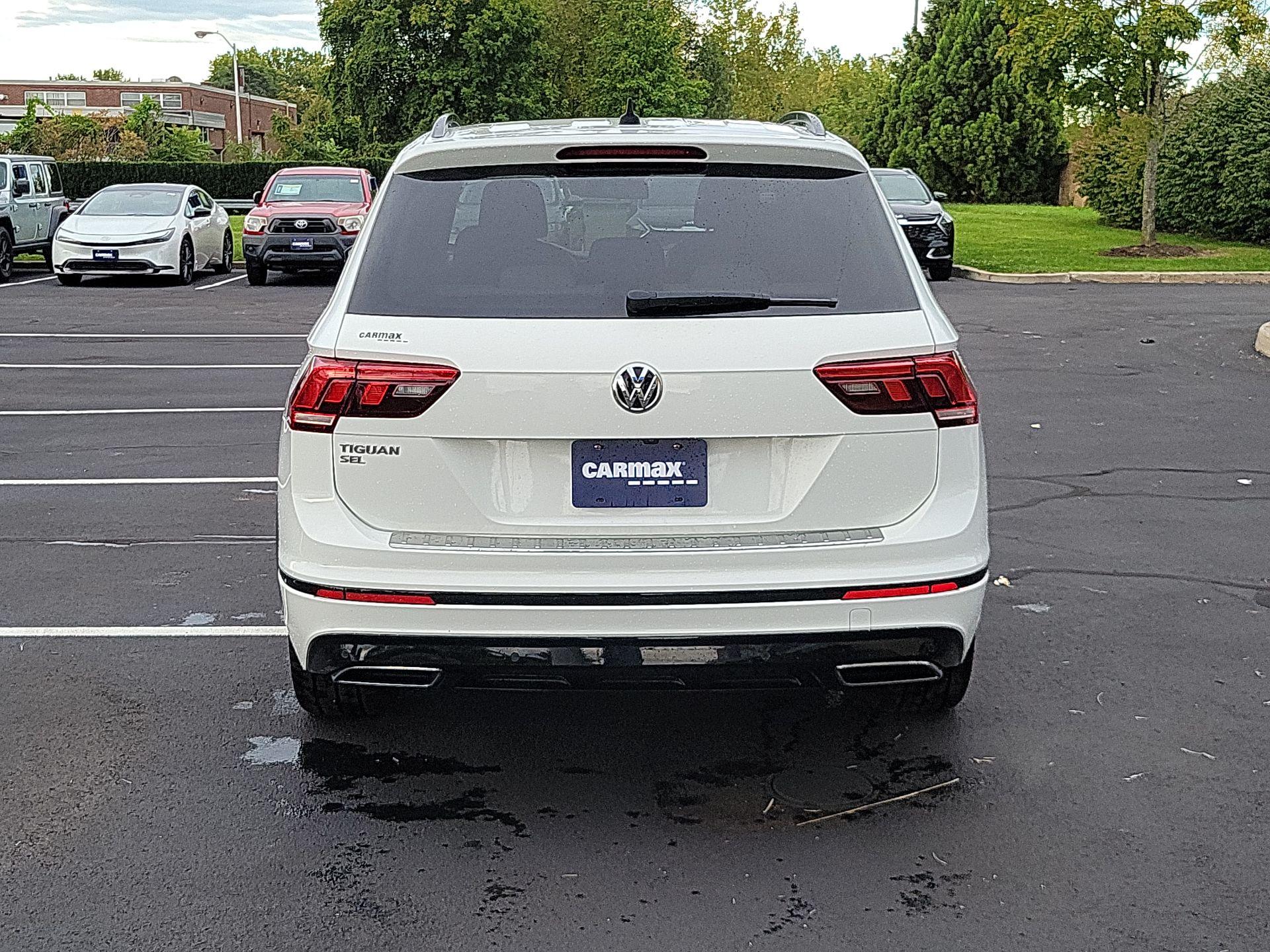 Thumbnail: 2019 Volkswagen Tiguan - 6