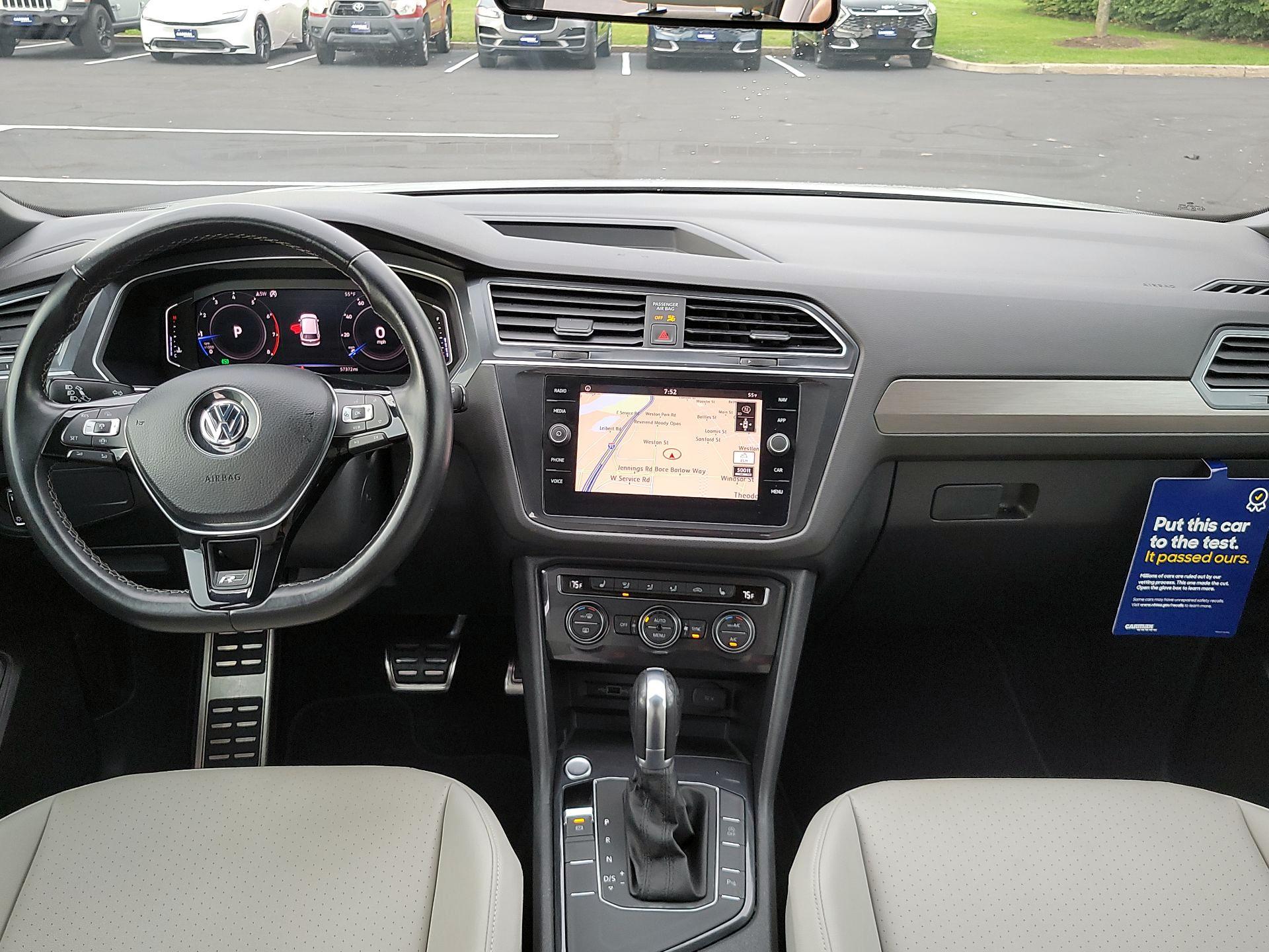 Thumbnail: 2019 Volkswagen Tiguan - 8
