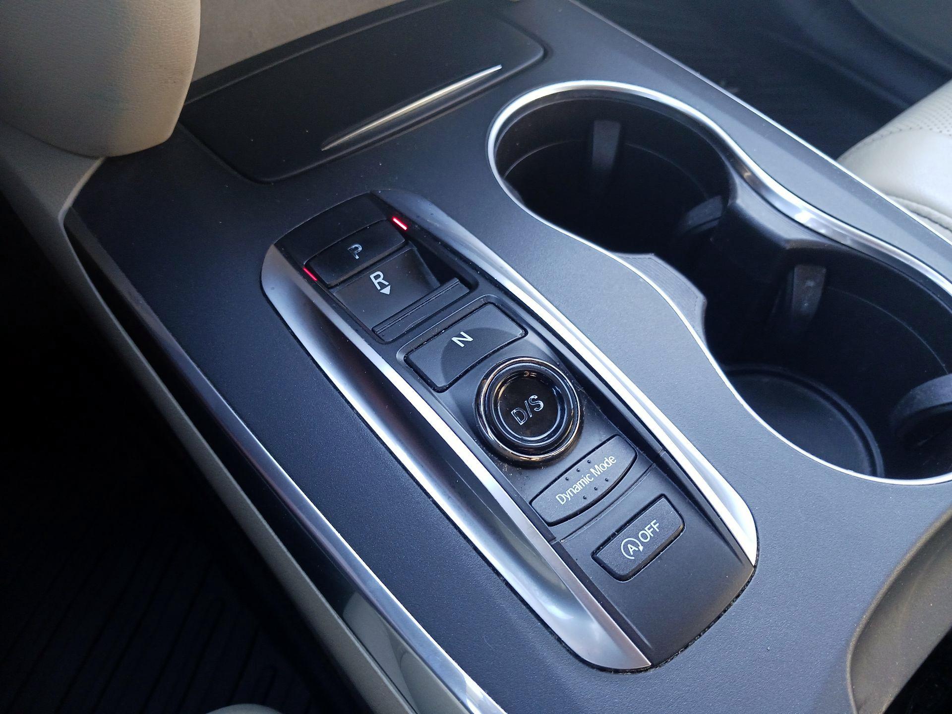 Thumbnail: 2019 Acura MDX - 16