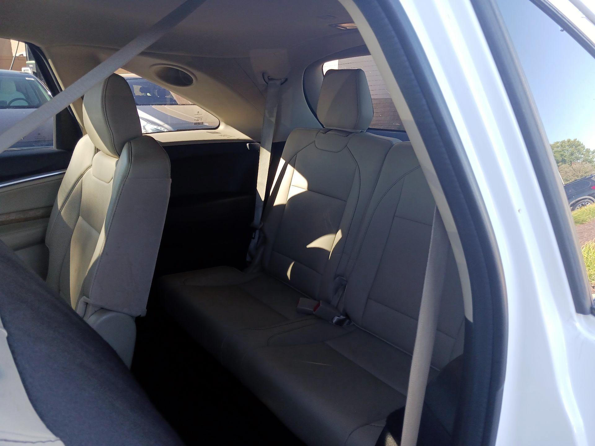 Thumbnail: 2019 Acura MDX - 20