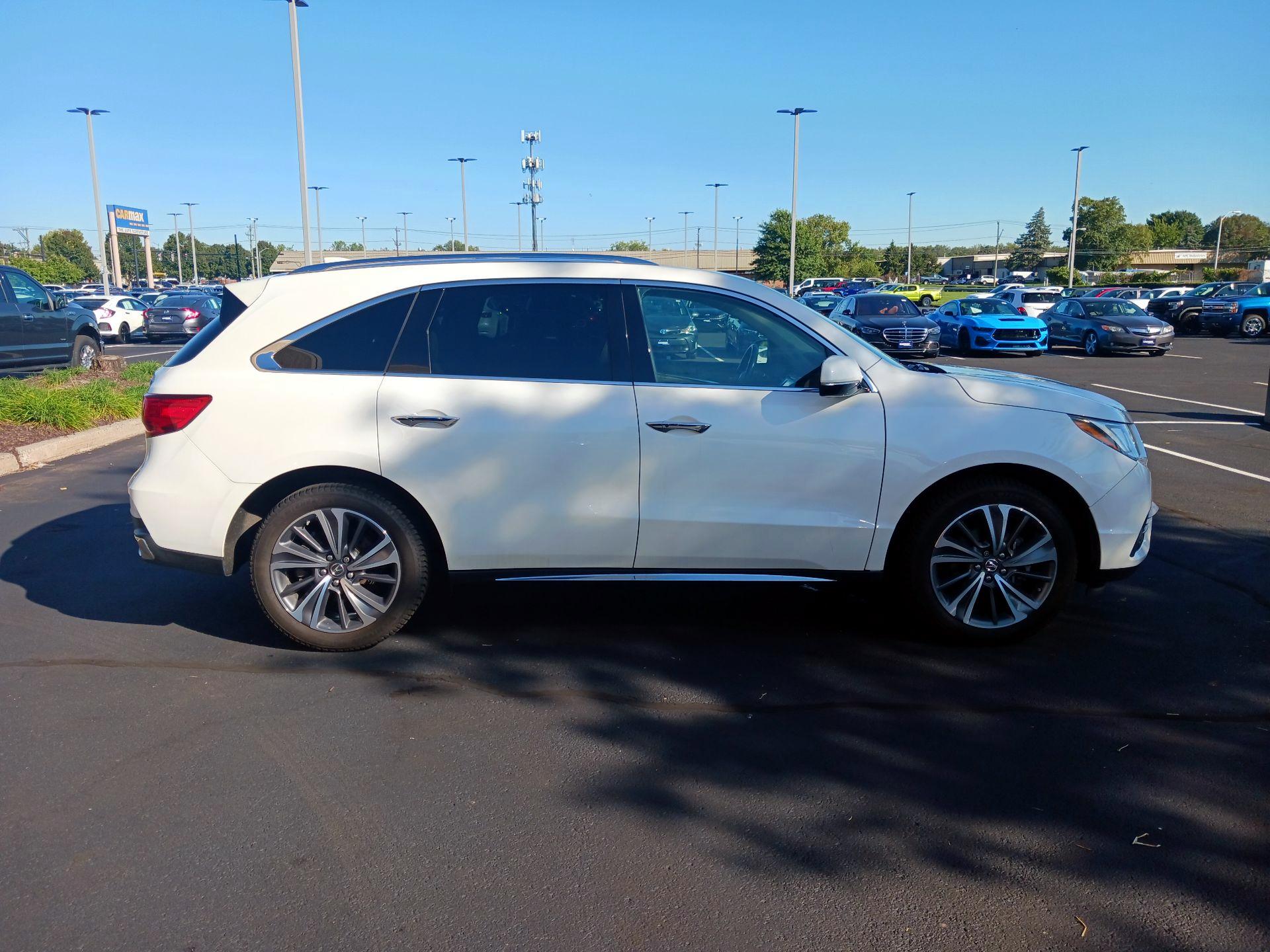 Thumbnail: 2019 Acura MDX - 4
