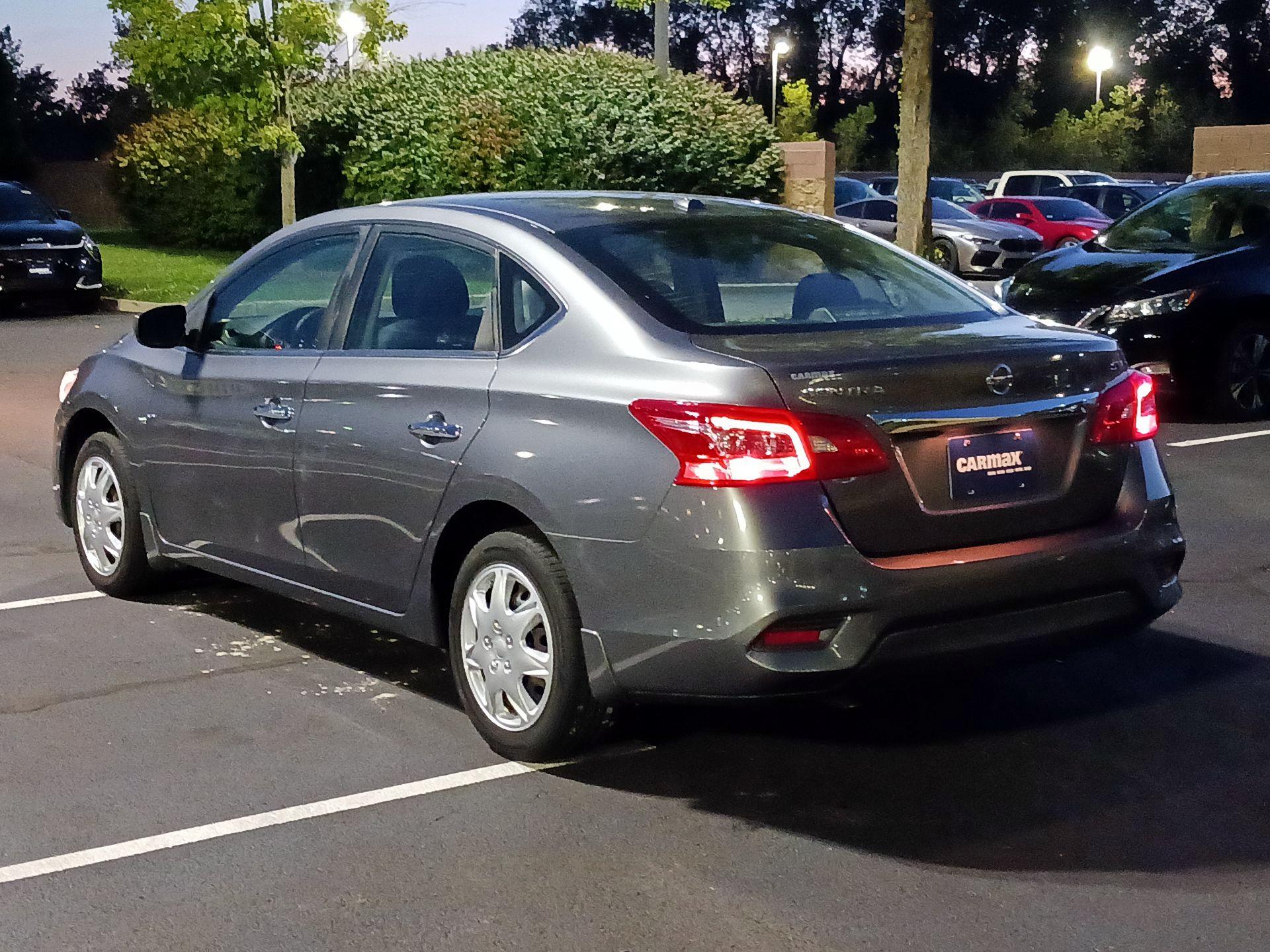 Thumbnail: 2016 Nissan Sentra - 7