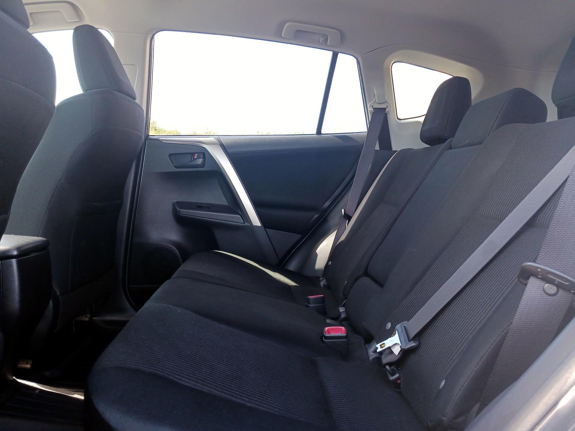 Thumbnail: 2014 Toyota RAV4 - 17