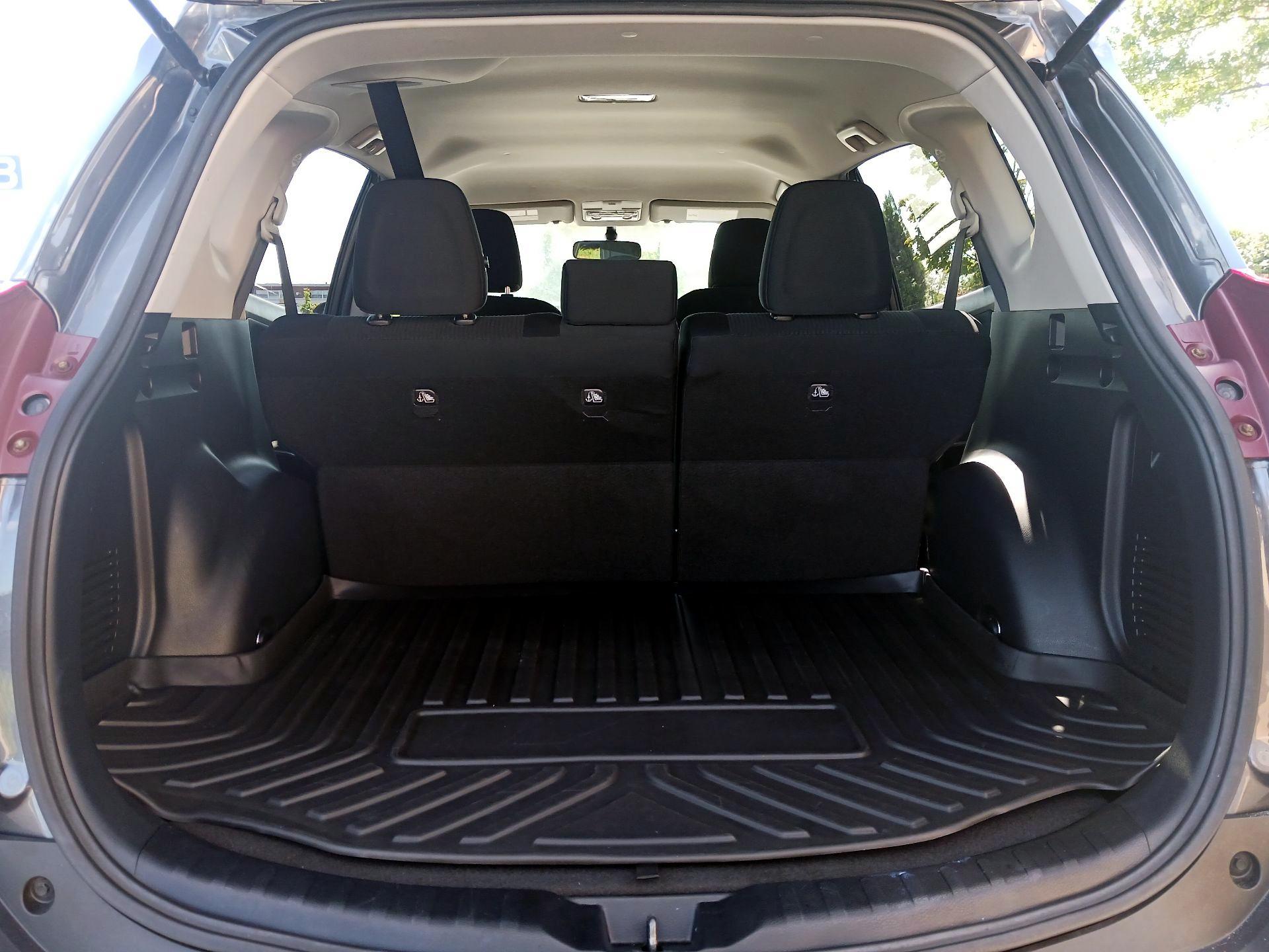 Thumbnail: 2014 Toyota RAV4 - 18