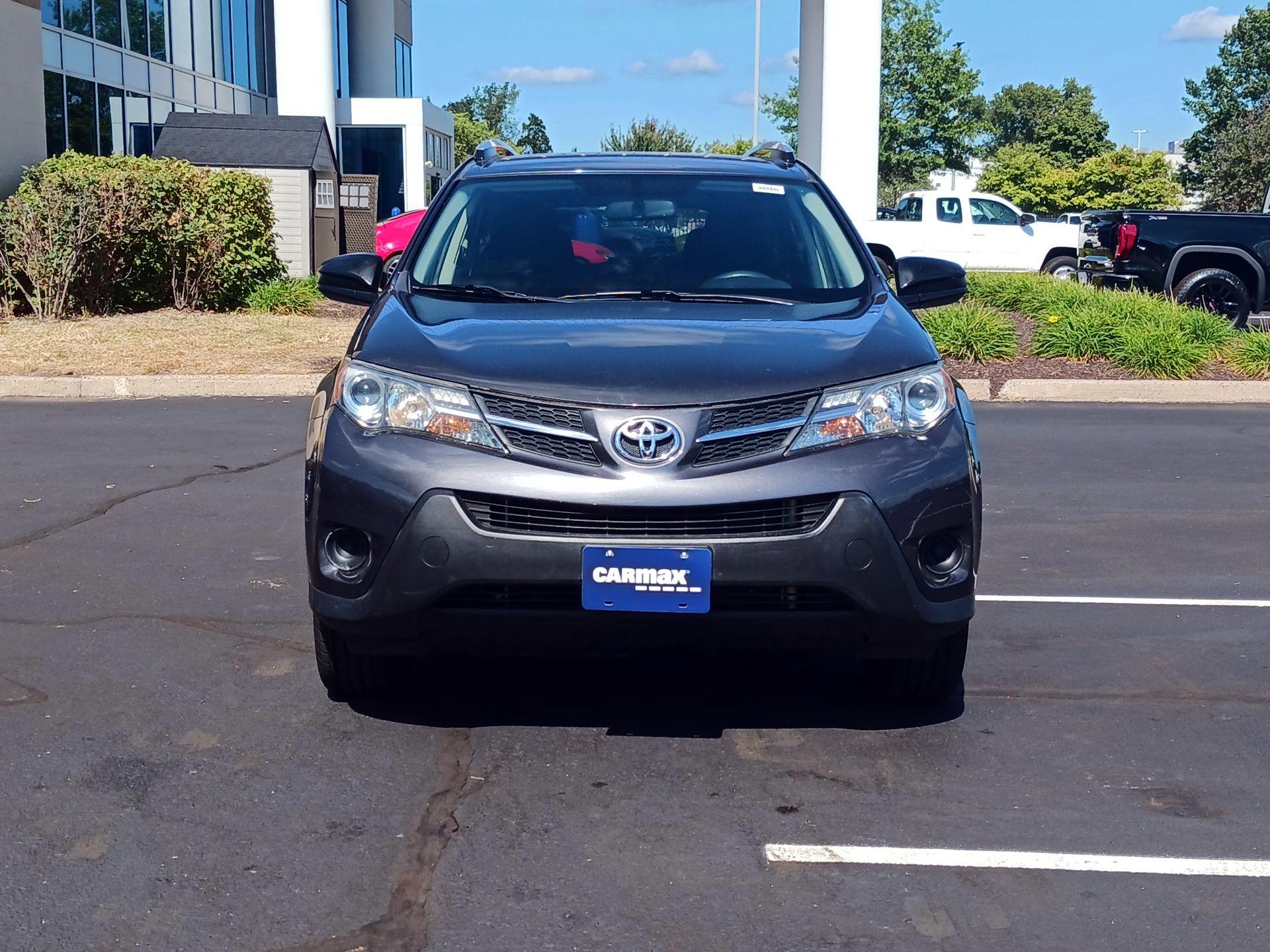 Thumbnail: 2014 Toyota RAV4 - 2