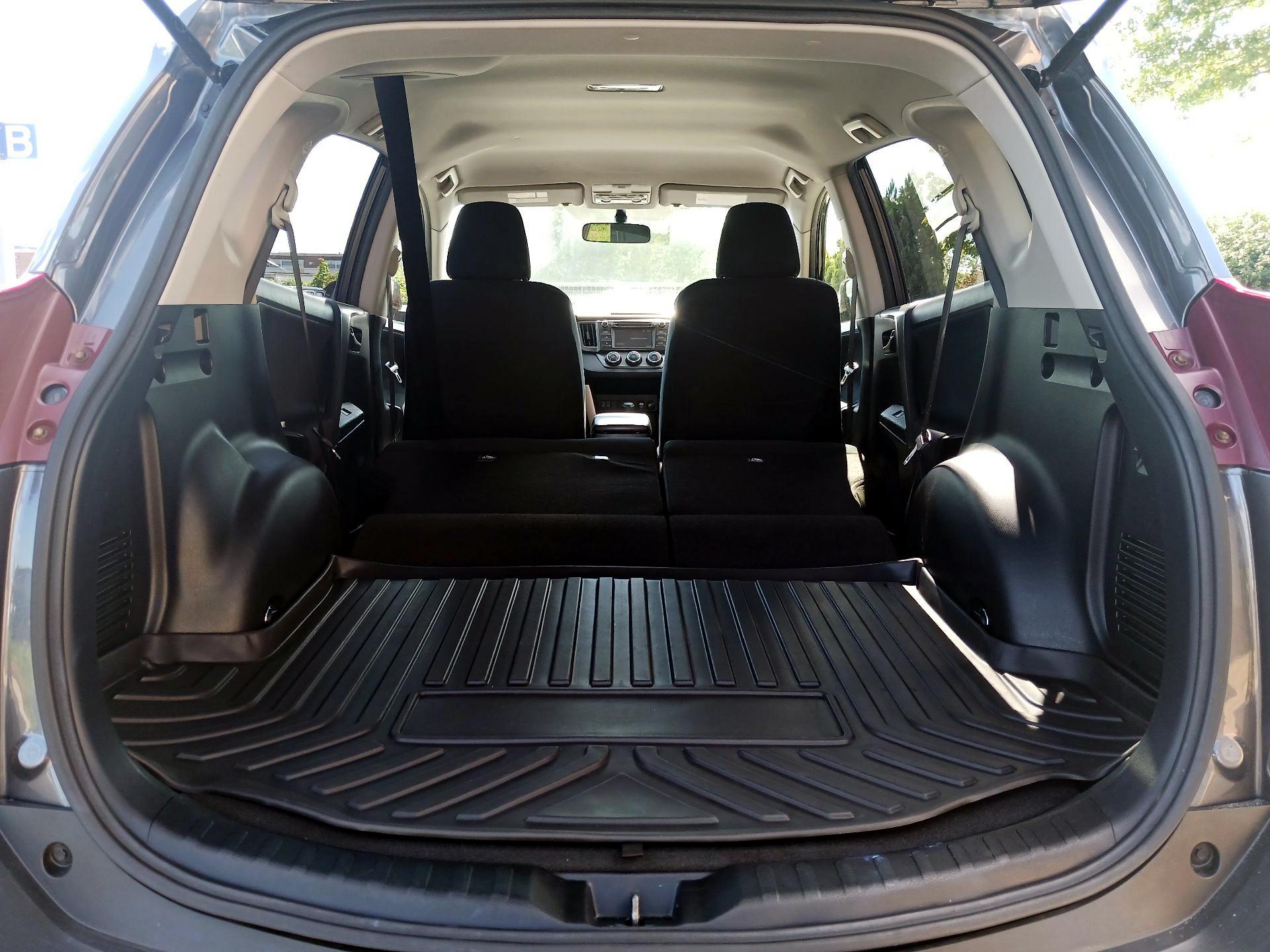 Thumbnail: 2014 Toyota RAV4 - 19