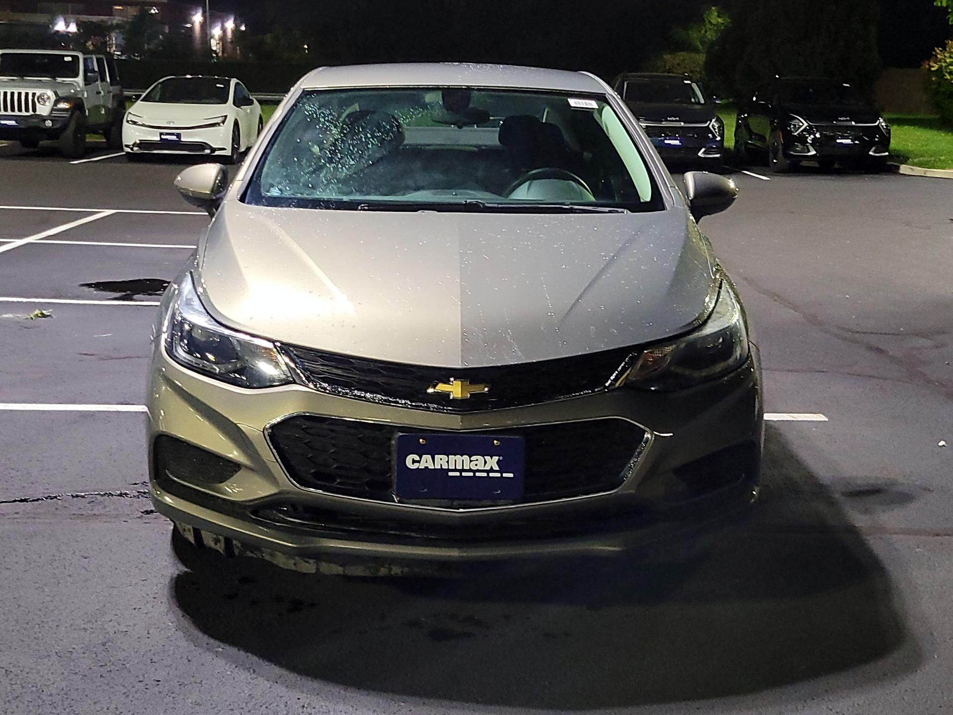 Thumbnail: 2017 Chevrolet Cruze - 2