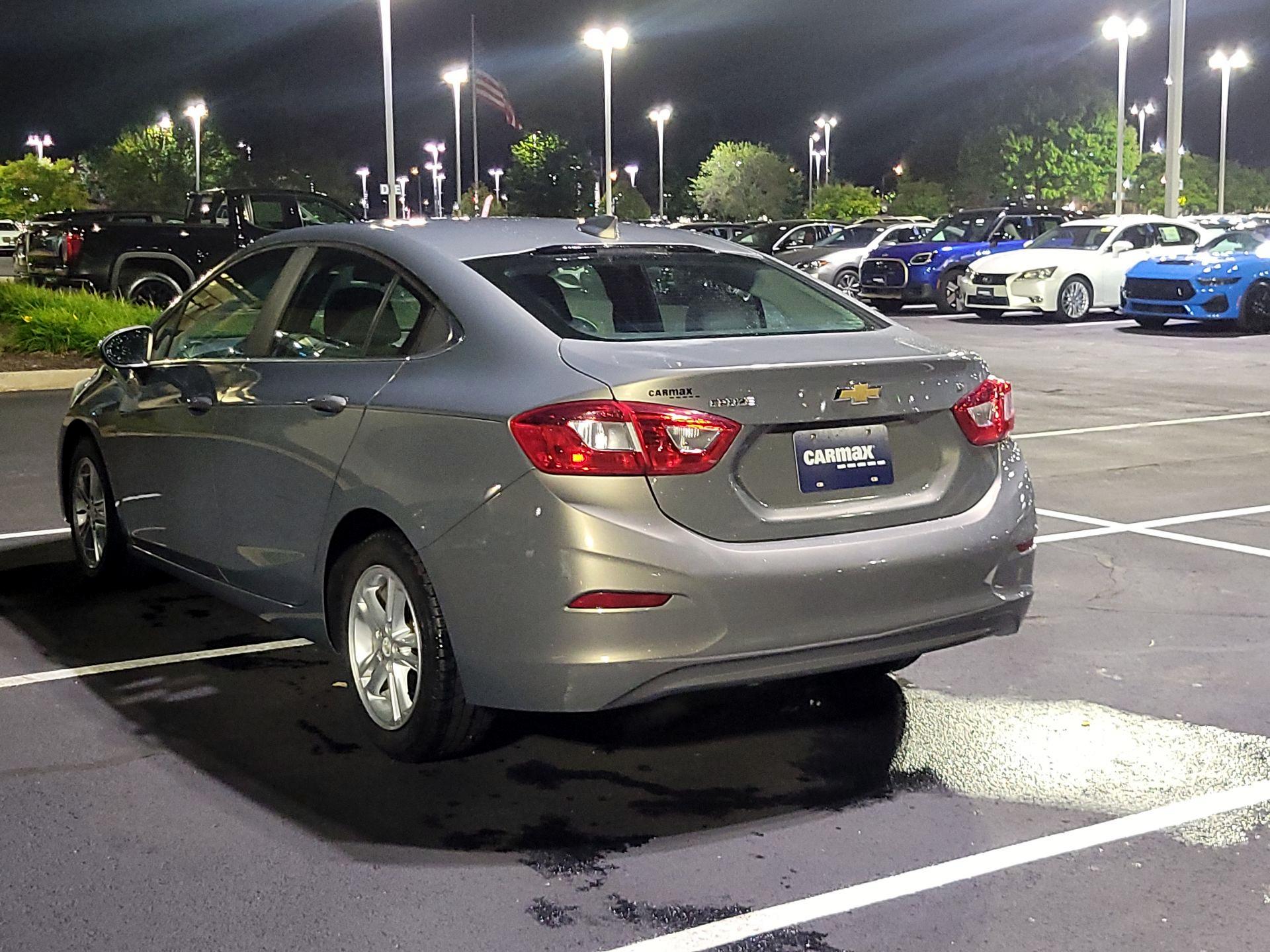 Thumbnail: 2017 Chevrolet Cruze - 7