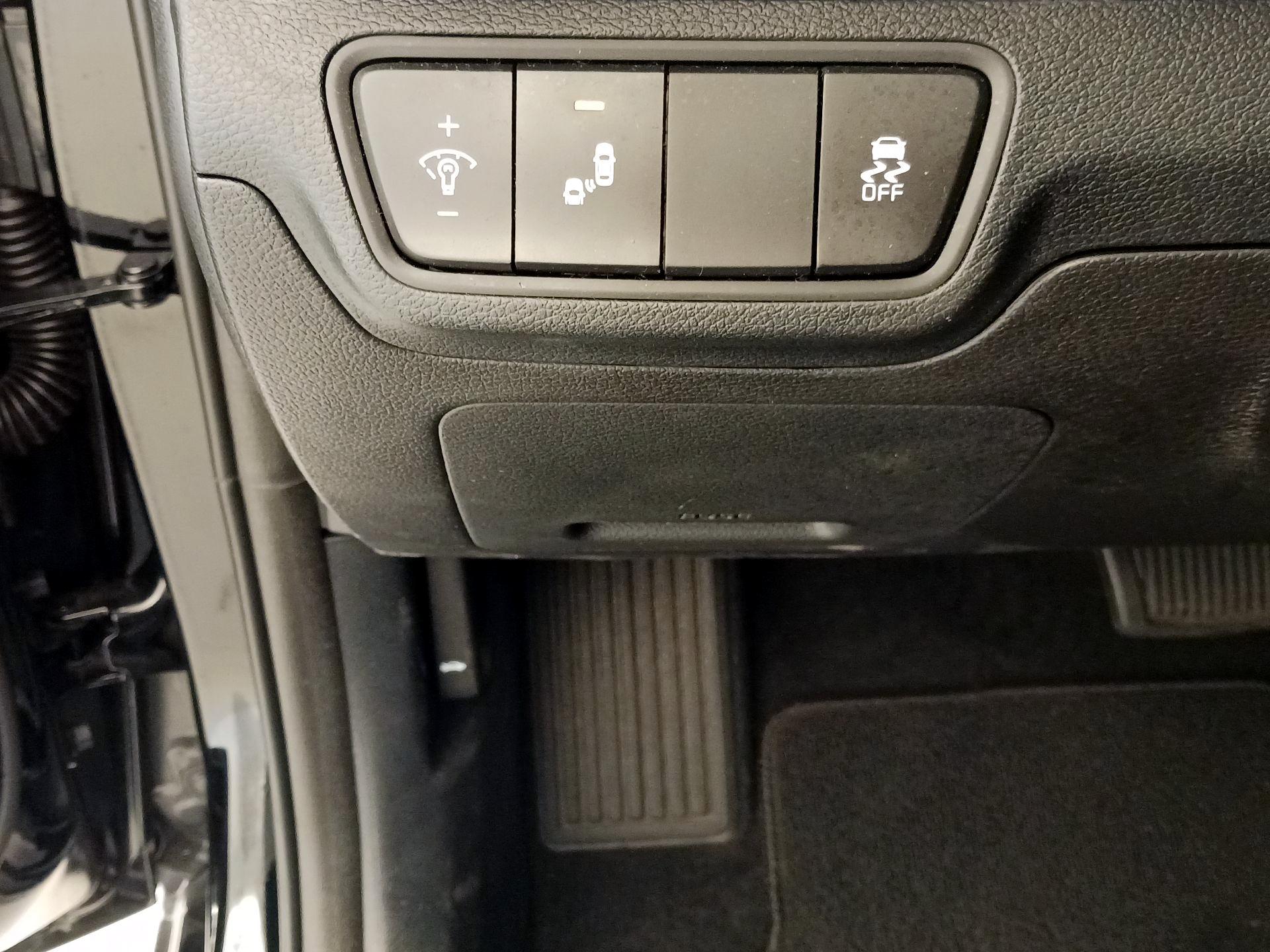 Thumbnail: 2024 Kia Forte - 13
