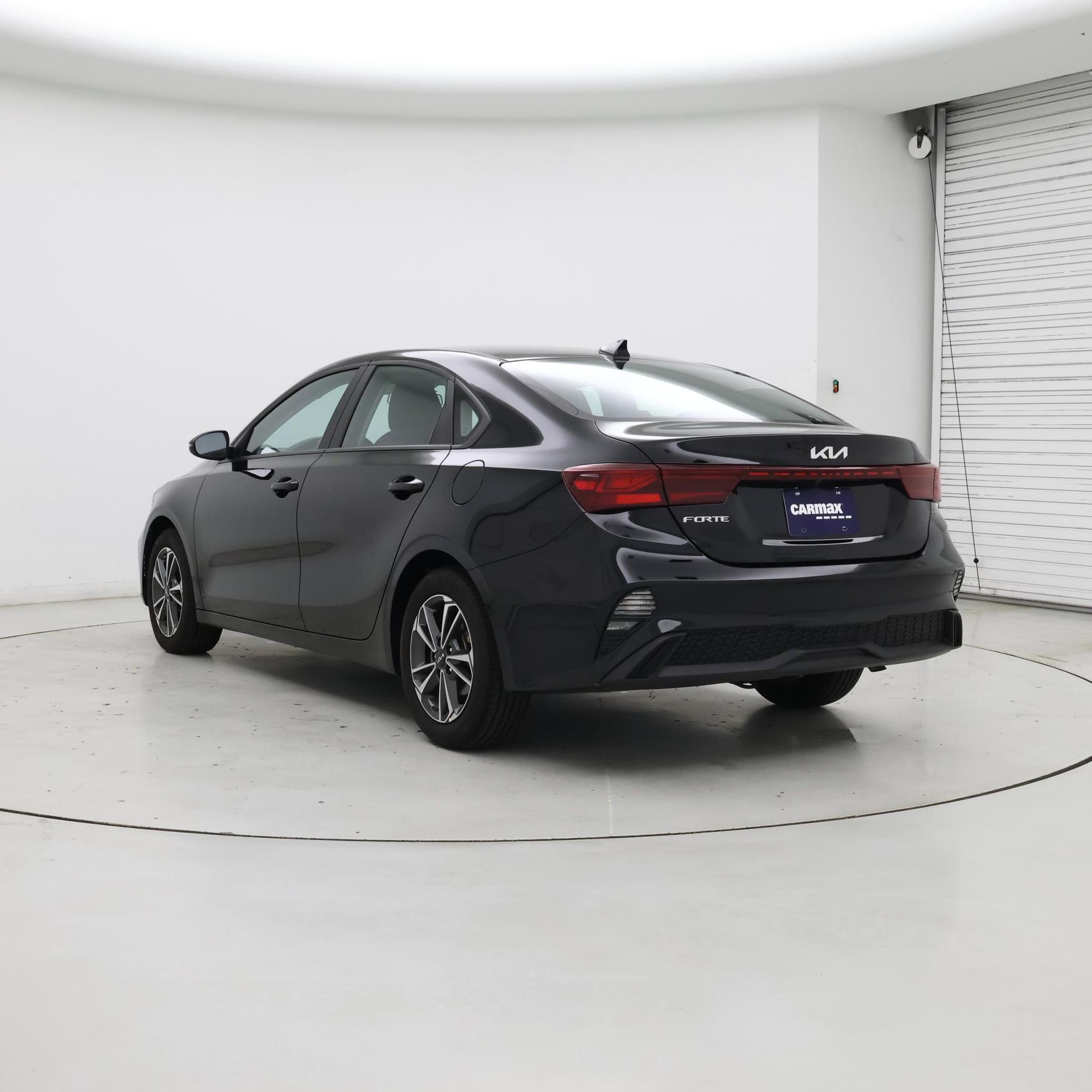 Thumbnail: 2024 Kia Forte - 2