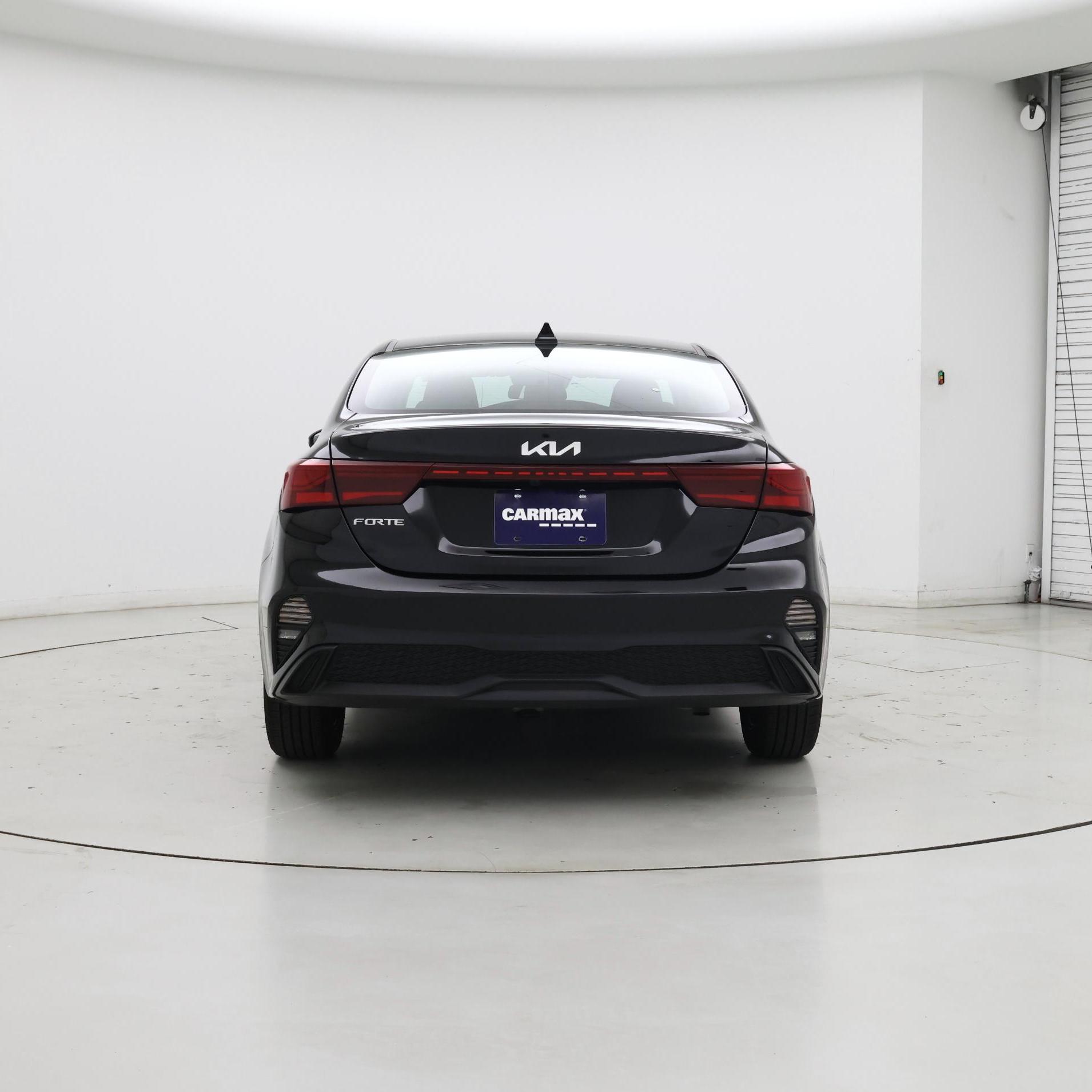 Thumbnail: 2024 Kia Forte - 6
