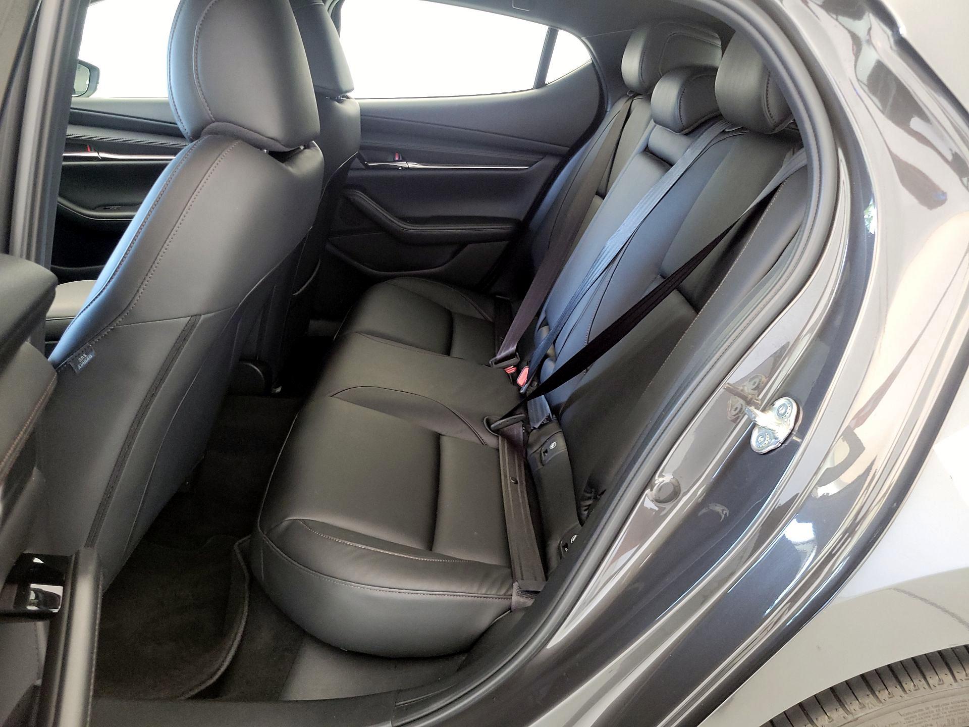 Thumbnail: 2019 Mazda Mazda3 - 19