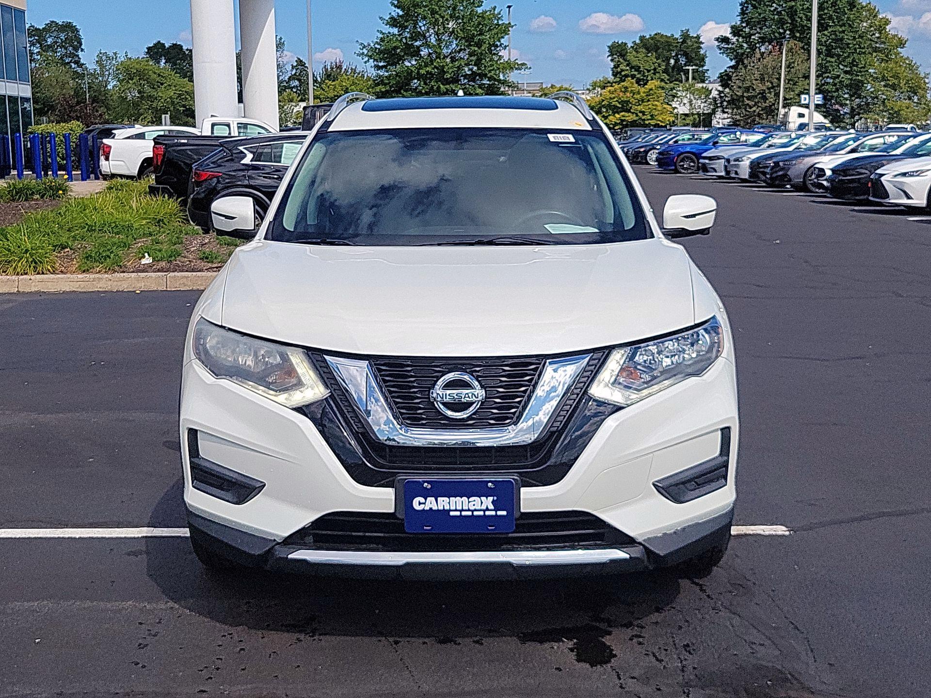 Thumbnail: 2017 Nissan Rogue - 2