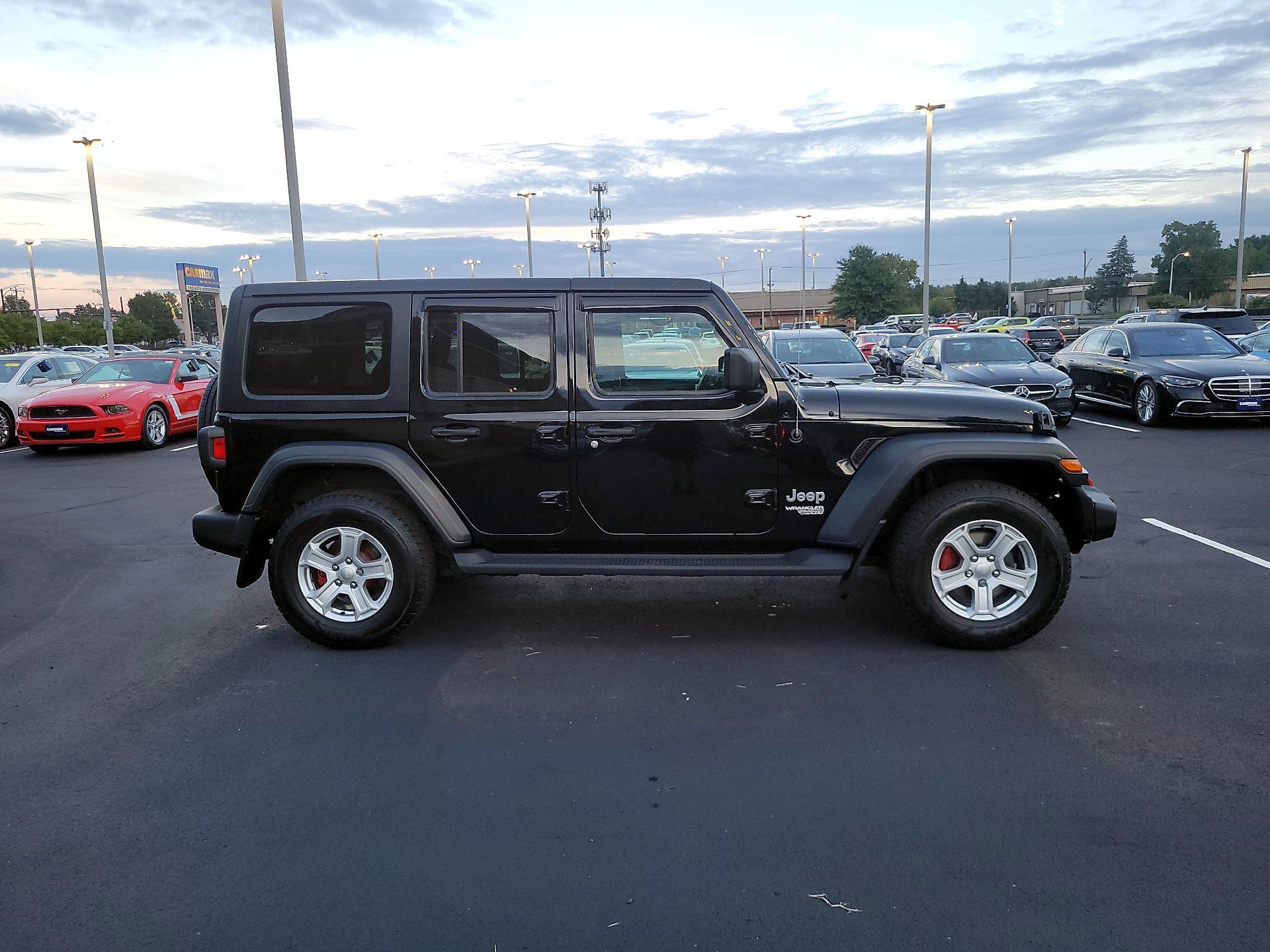 Thumbnail: 2020 Jeep Wrangler - 4
