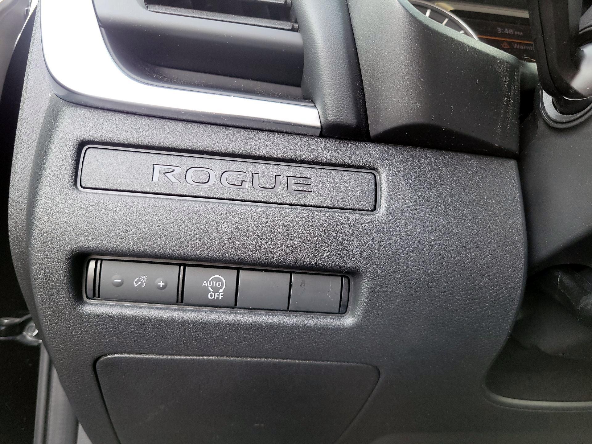 Thumbnail: 2023 Nissan Rogue - 11