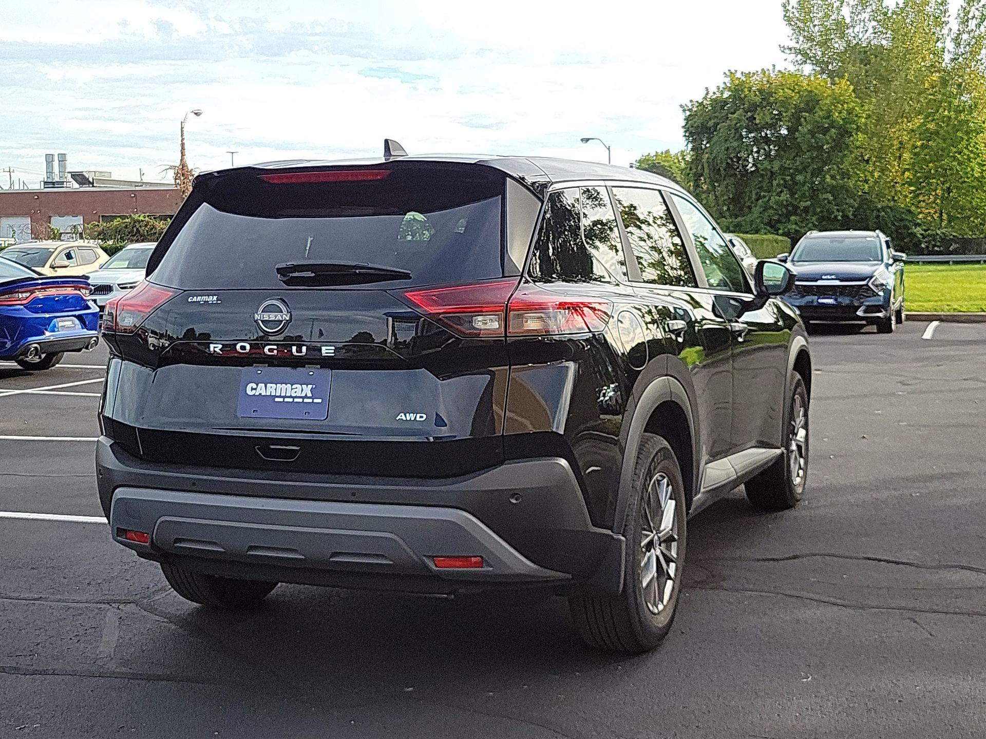 Thumbnail: 2023 Nissan Rogue - 5