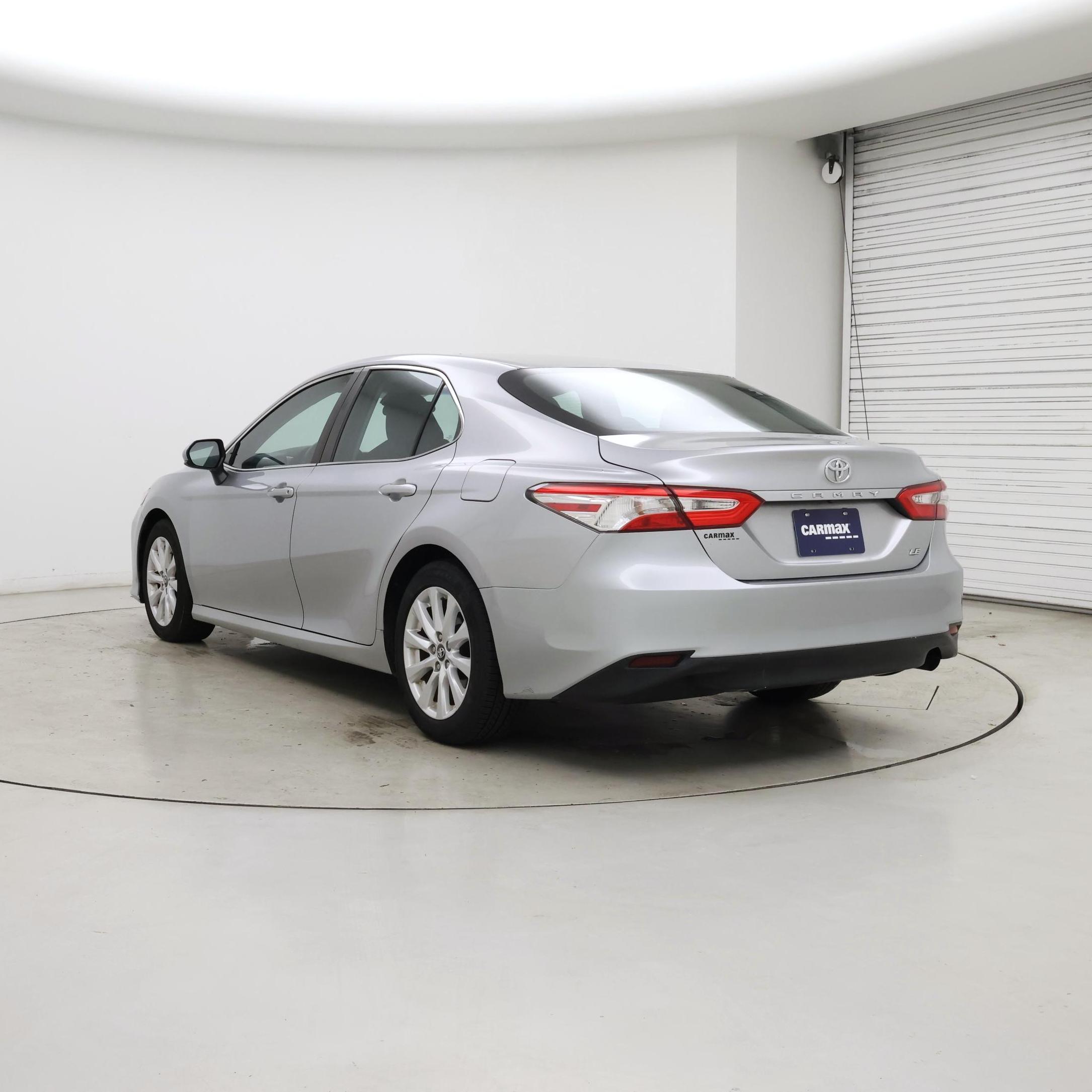Thumbnail: 2018 Toyota Camry - 2