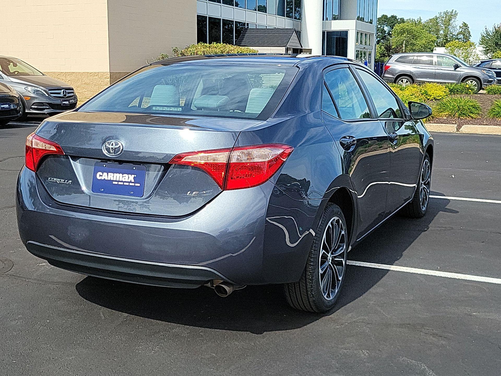 Thumbnail: 2017 Toyota Corolla - 5