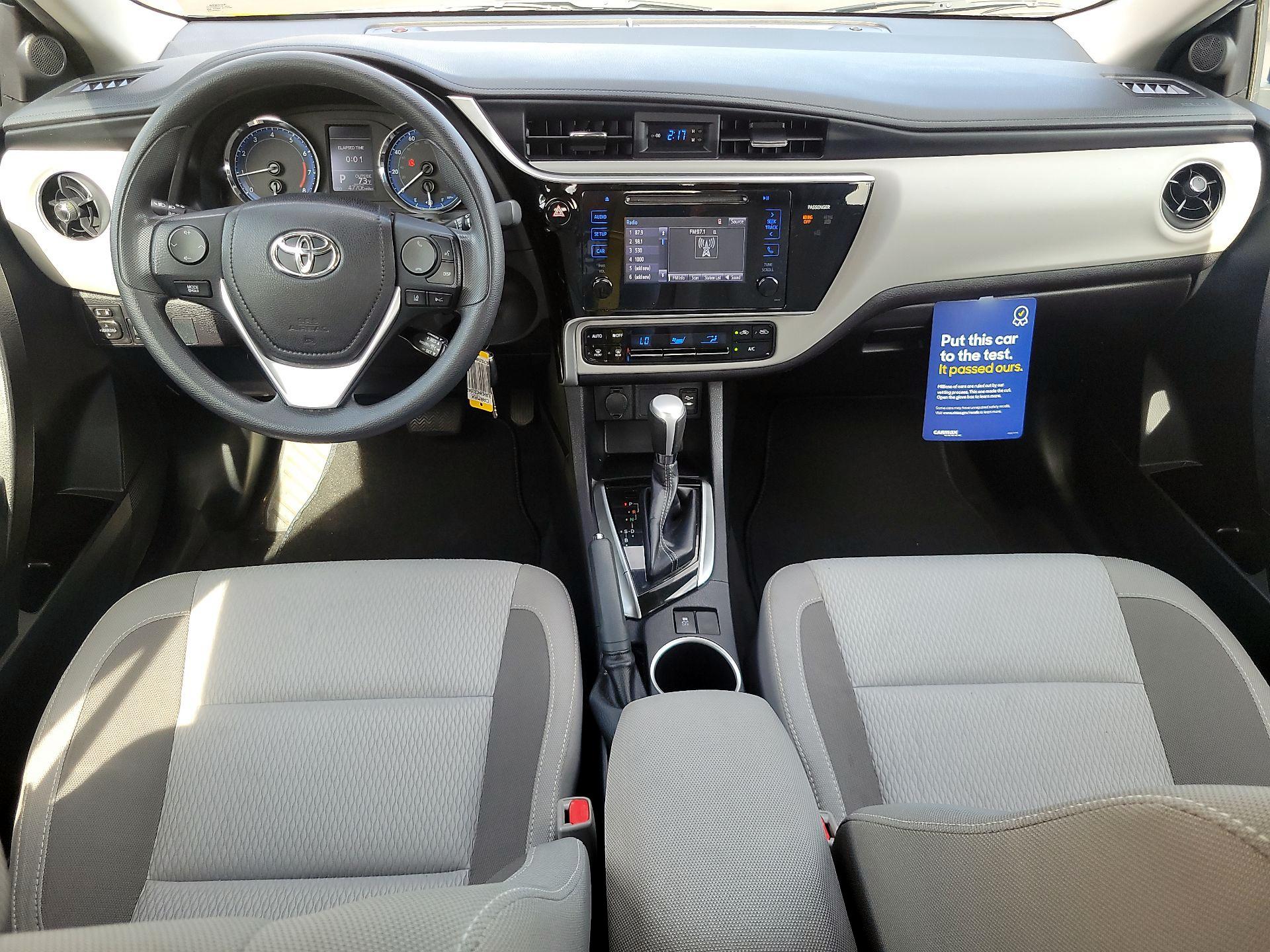 Thumbnail: 2017 Toyota Corolla - 8