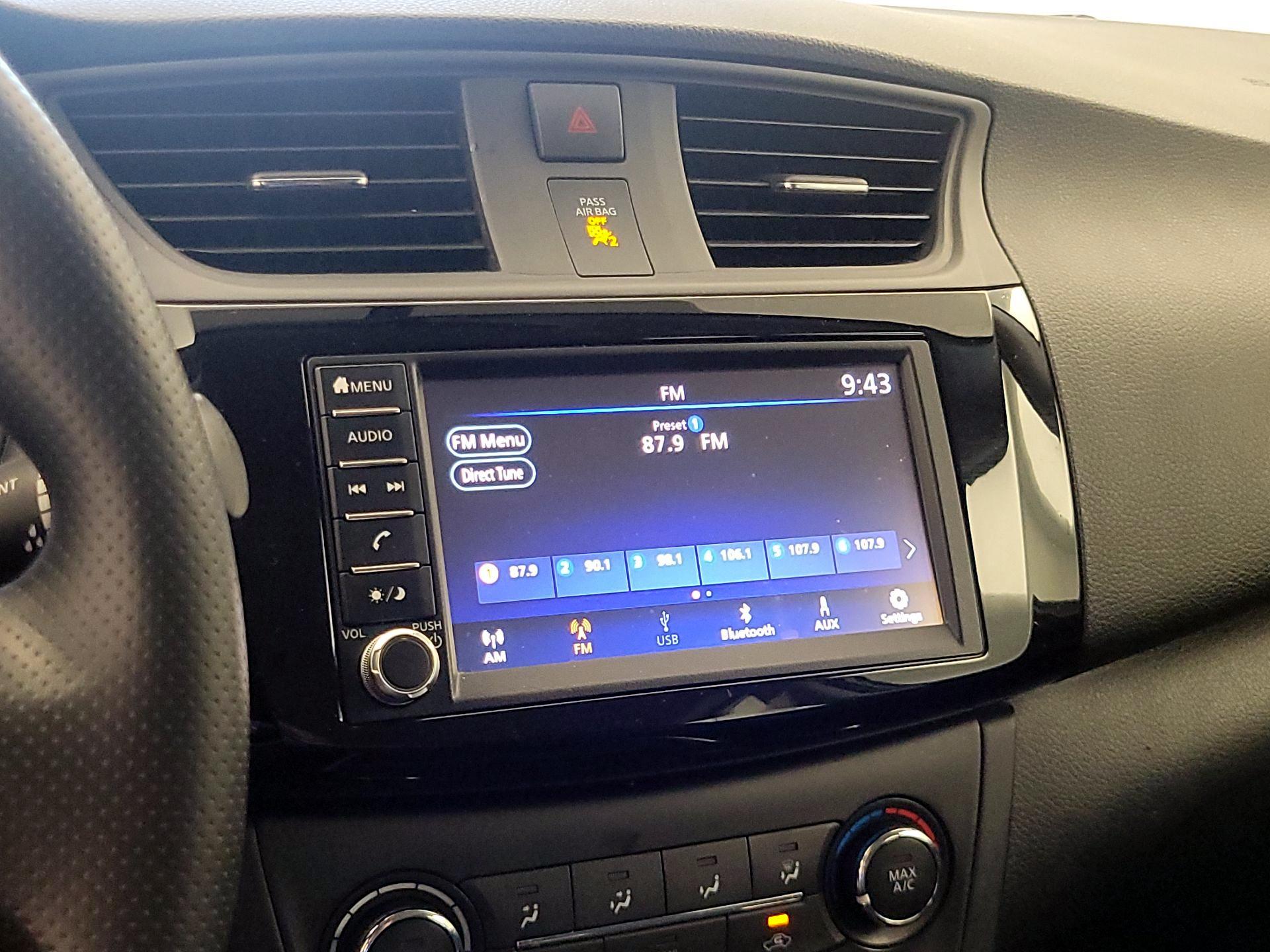 Thumbnail: 2019 Nissan Sentra - 15