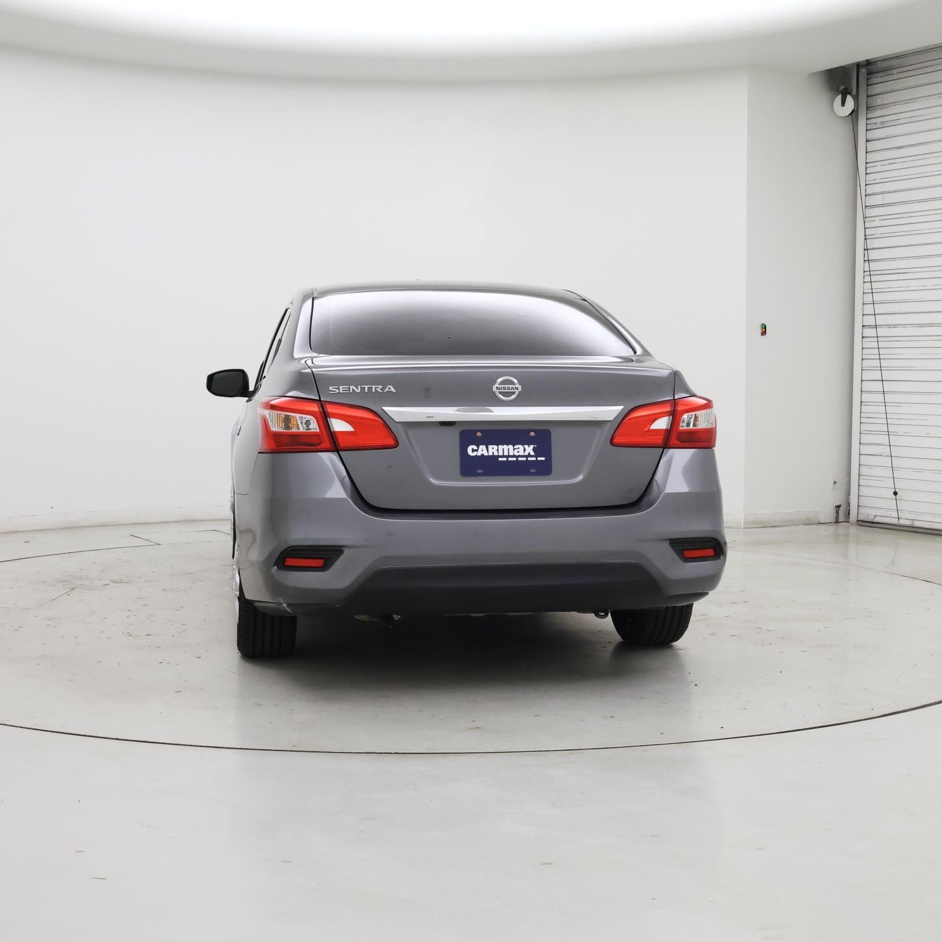 Thumbnail: 2019 Nissan Sentra - 6