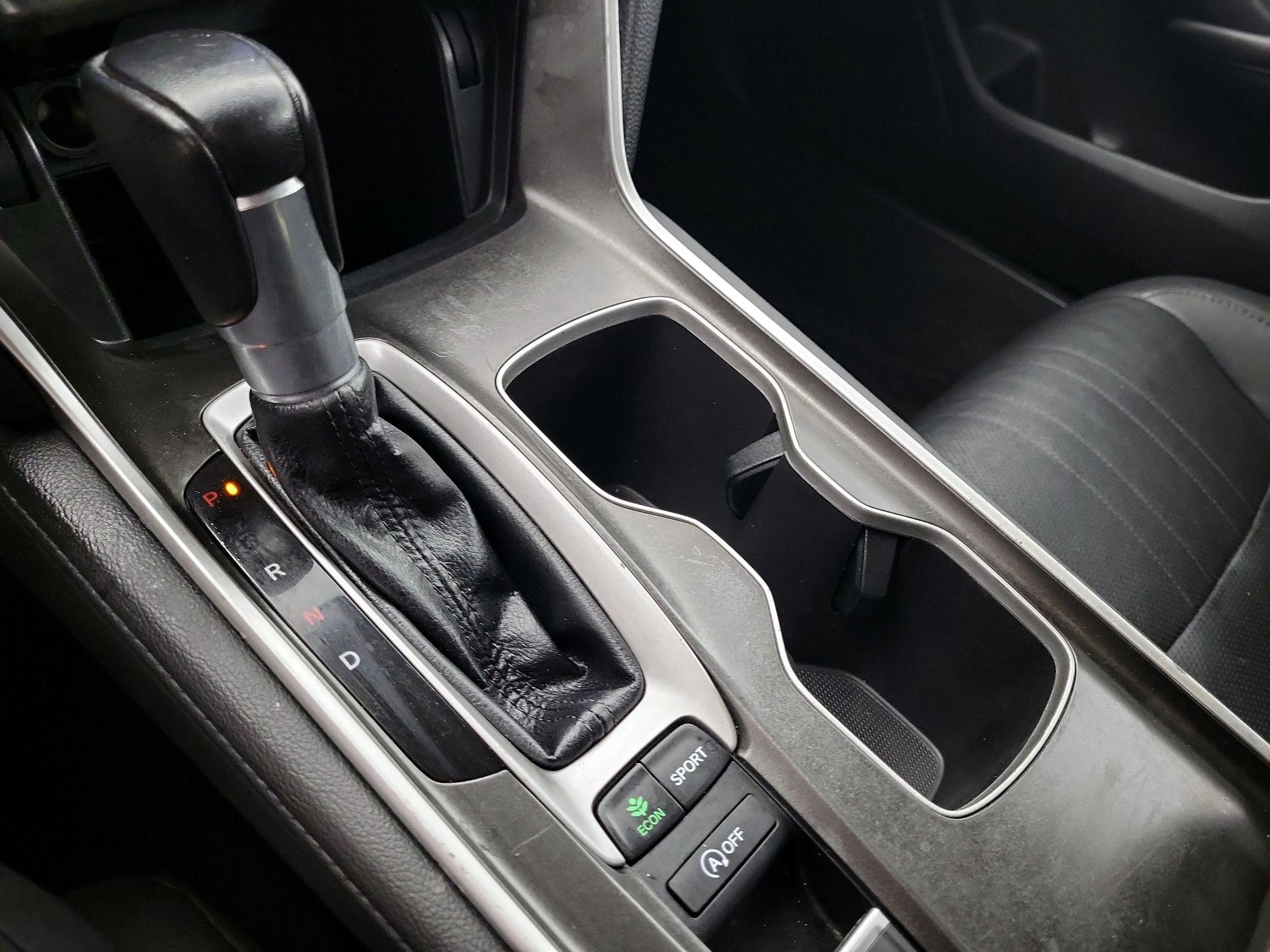 Thumbnail: 2021 Honda Accord - 17