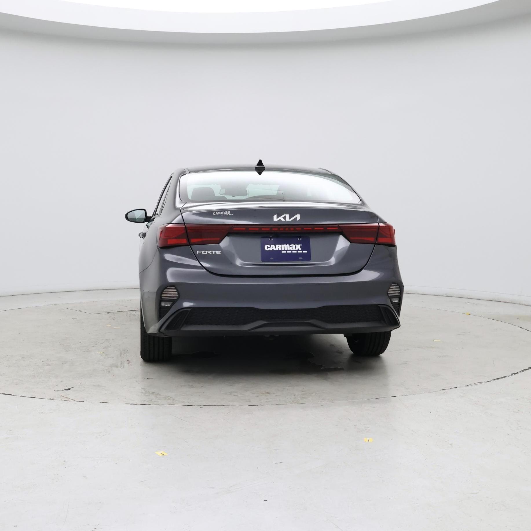 Thumbnail: 2022 Kia Forte - 6