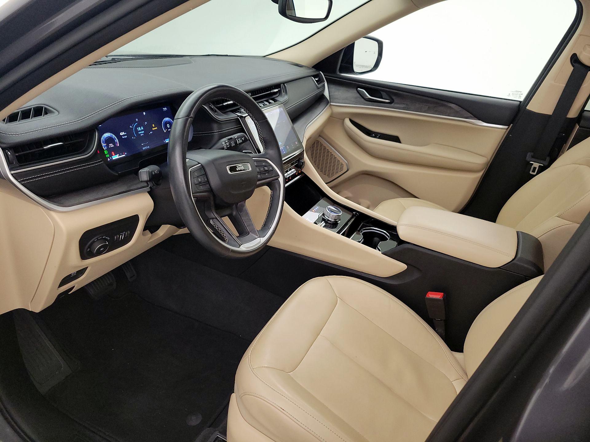 Thumbnail: 2021 Jeep Grand Cherokee L - 11