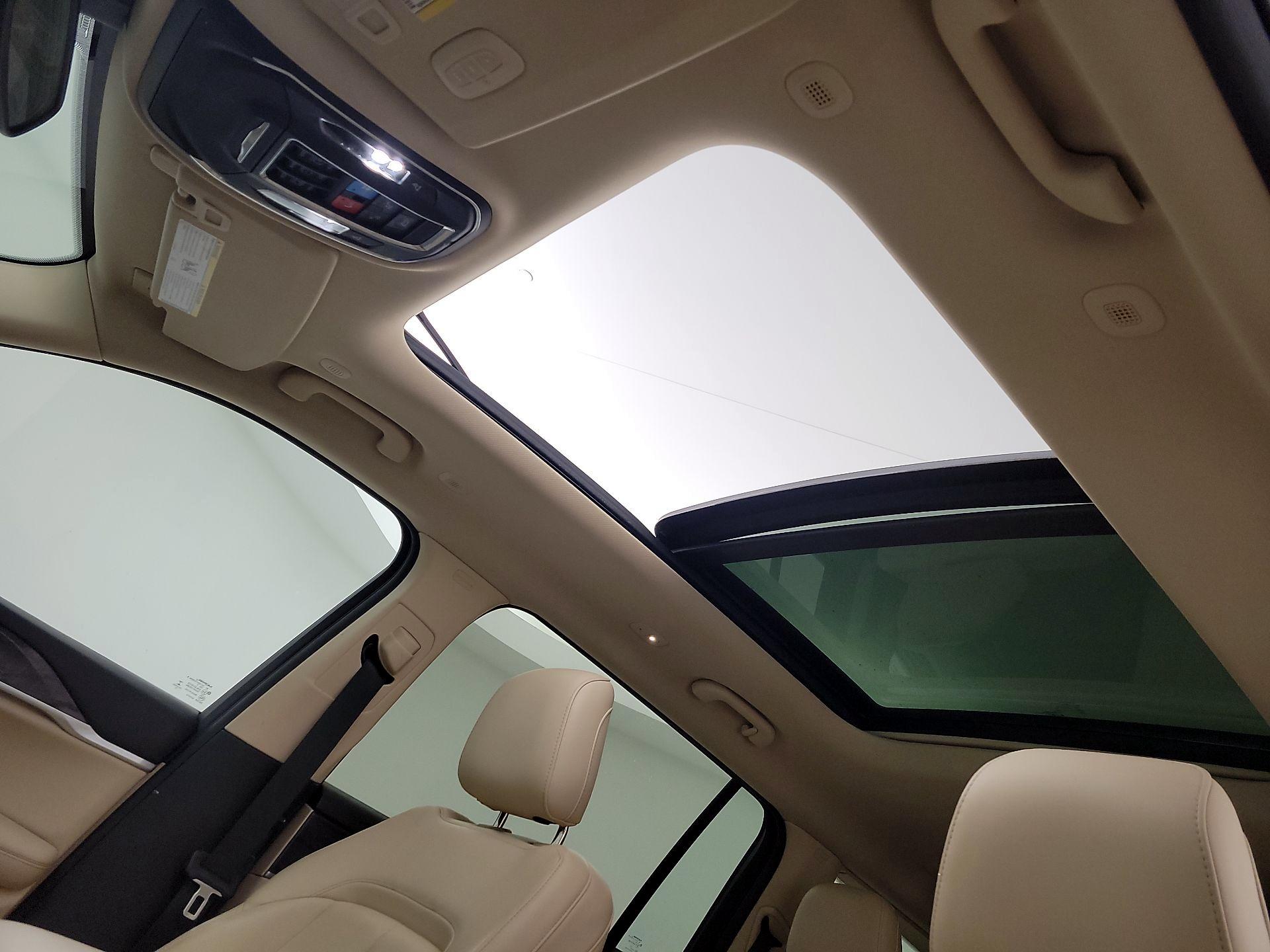 Thumbnail: 2021 Jeep Grand Cherokee L - 20