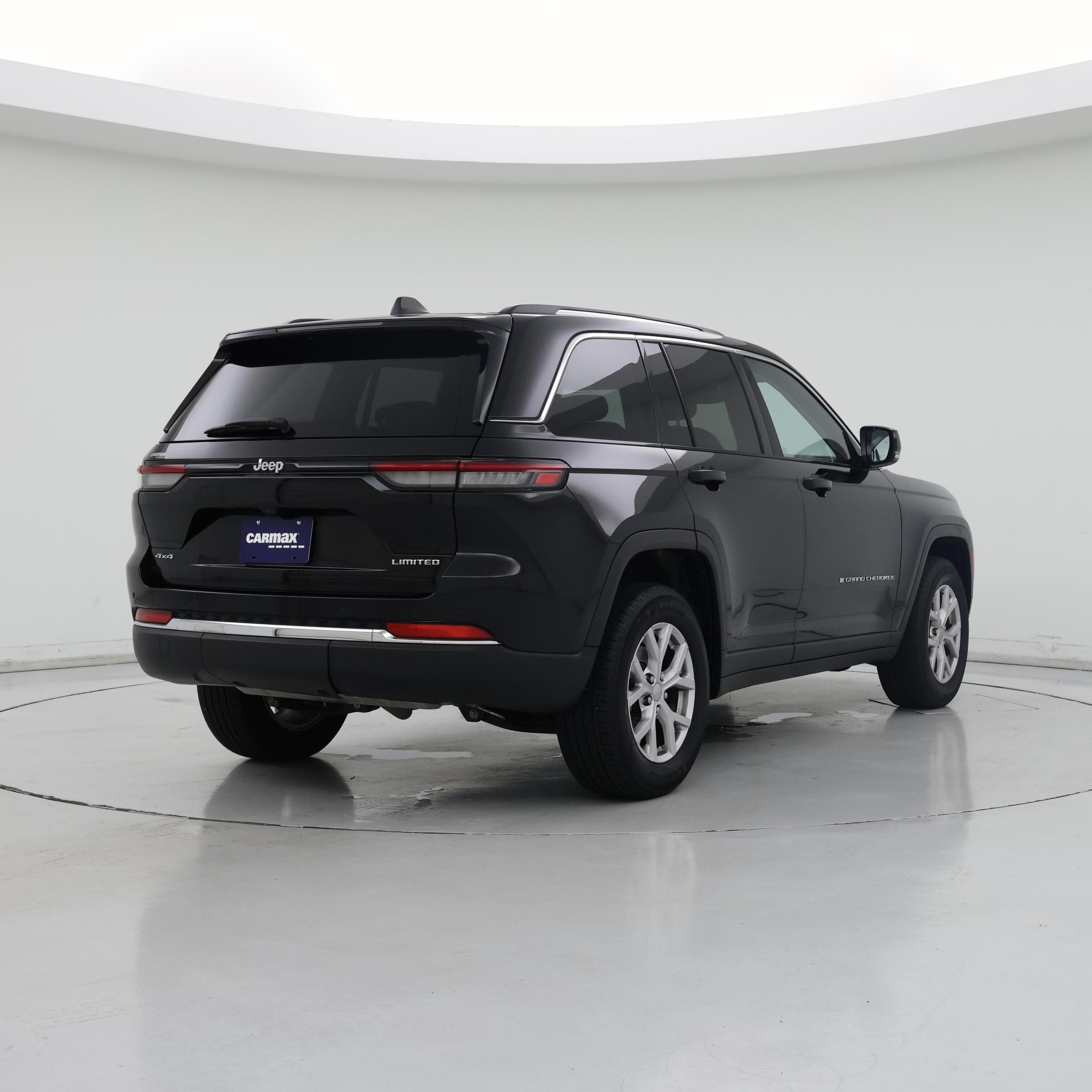 Thumbnail: 2022 Jeep Grand Cherokee - 8