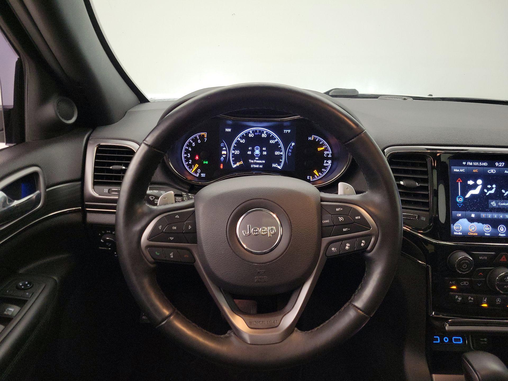 Thumbnail: 2021 Jeep Grand Cherokee - 10