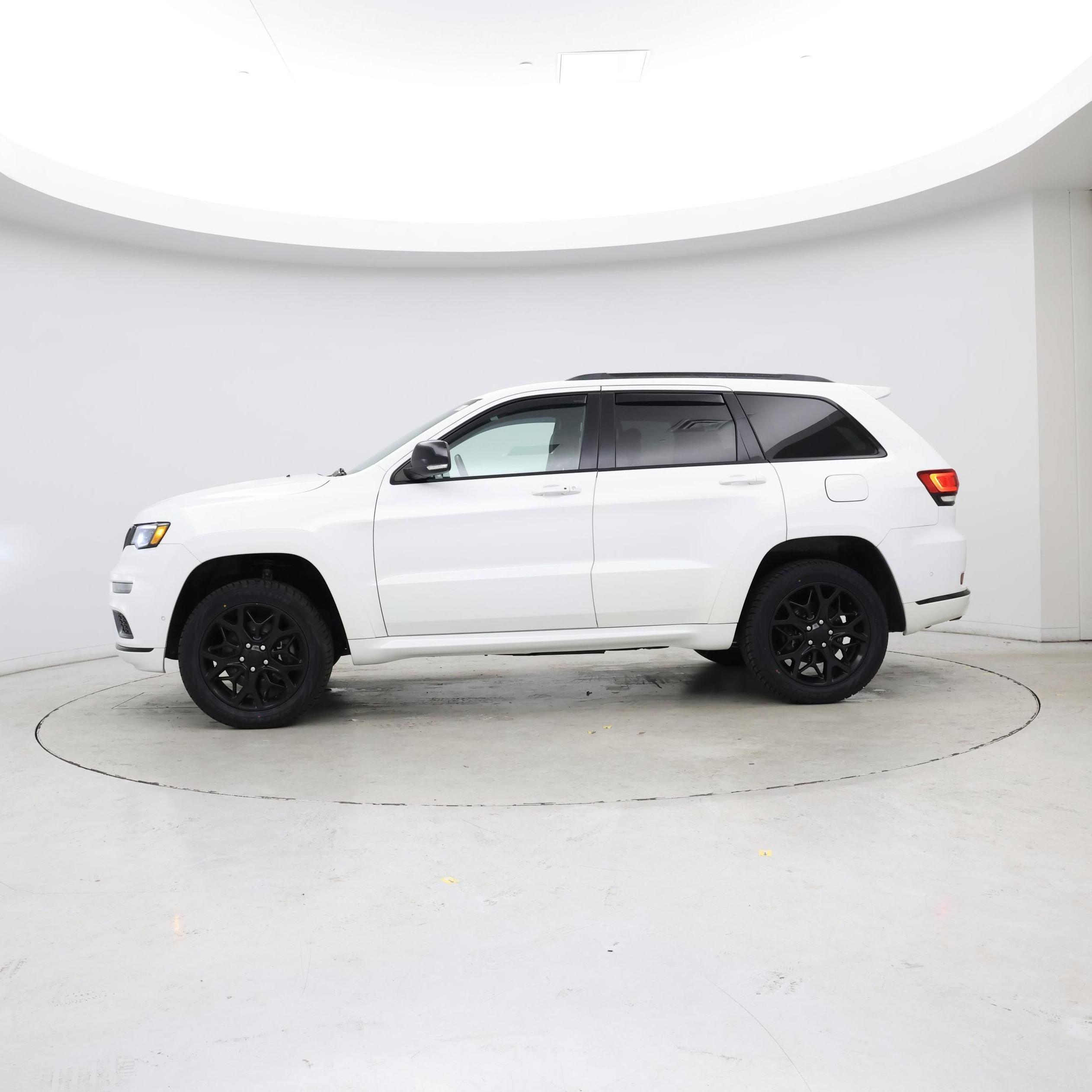 Thumbnail: 2021 Jeep Grand Cherokee - 3
