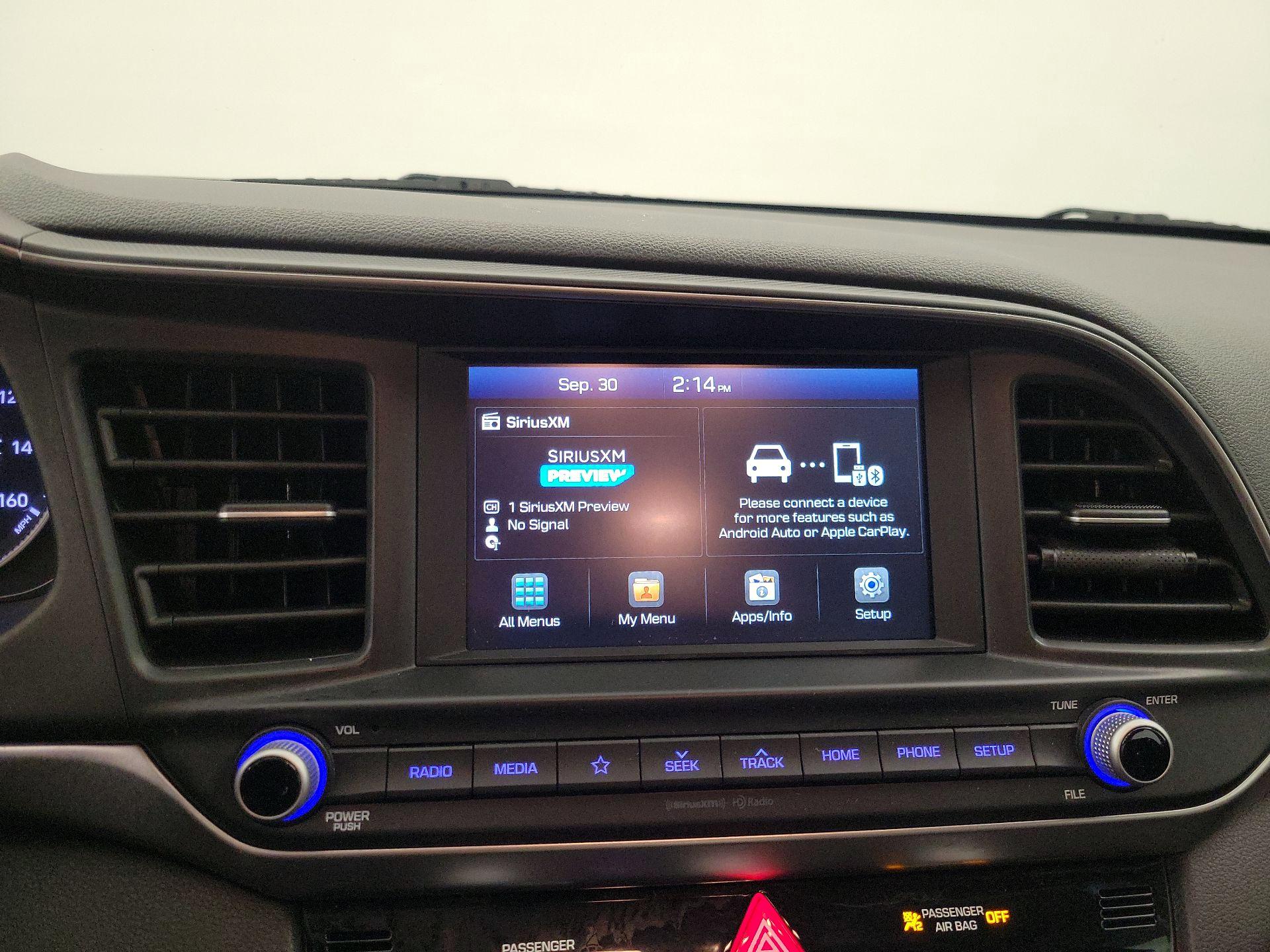 Thumbnail: 2020 Hyundai Elantra - 15