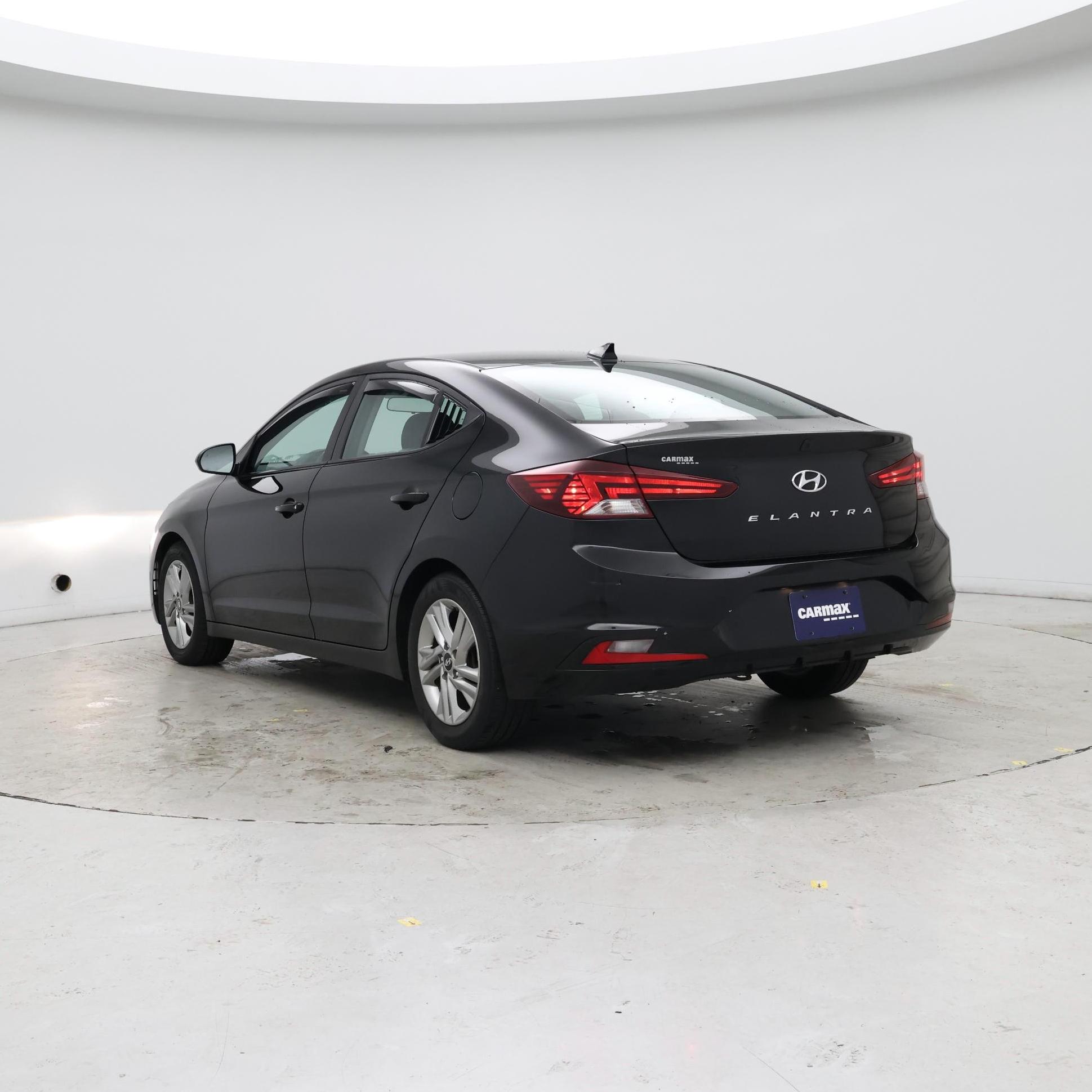 Thumbnail: 2020 Hyundai Elantra - 2