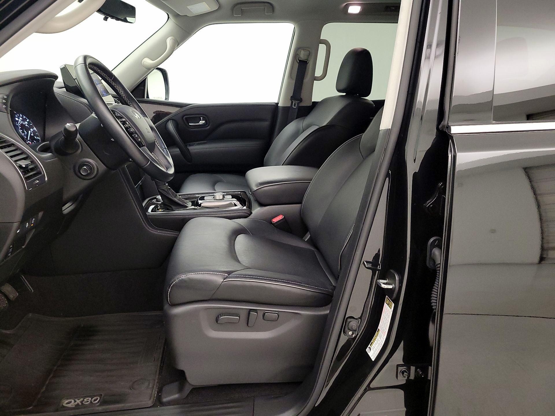 Thumbnail: 2022 INFINITI QX80 - 11