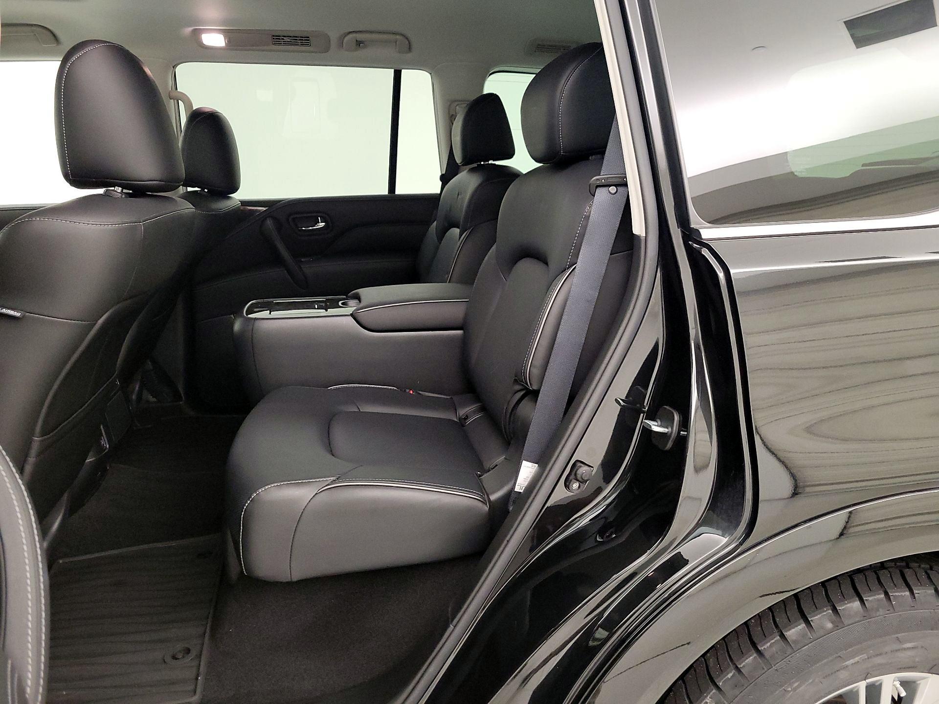 Thumbnail: 2022 INFINITI QX80 - 20