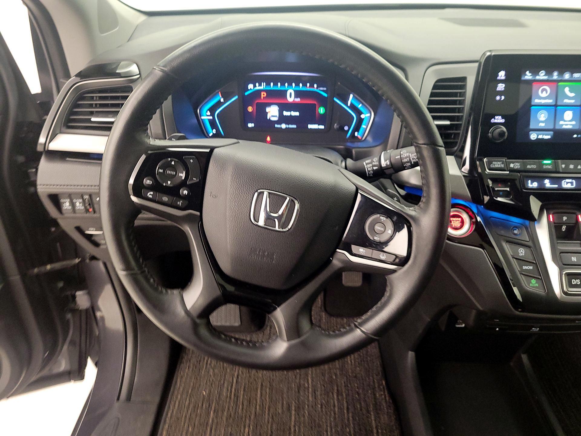 Thumbnail: 2023 Honda Odyssey - 10