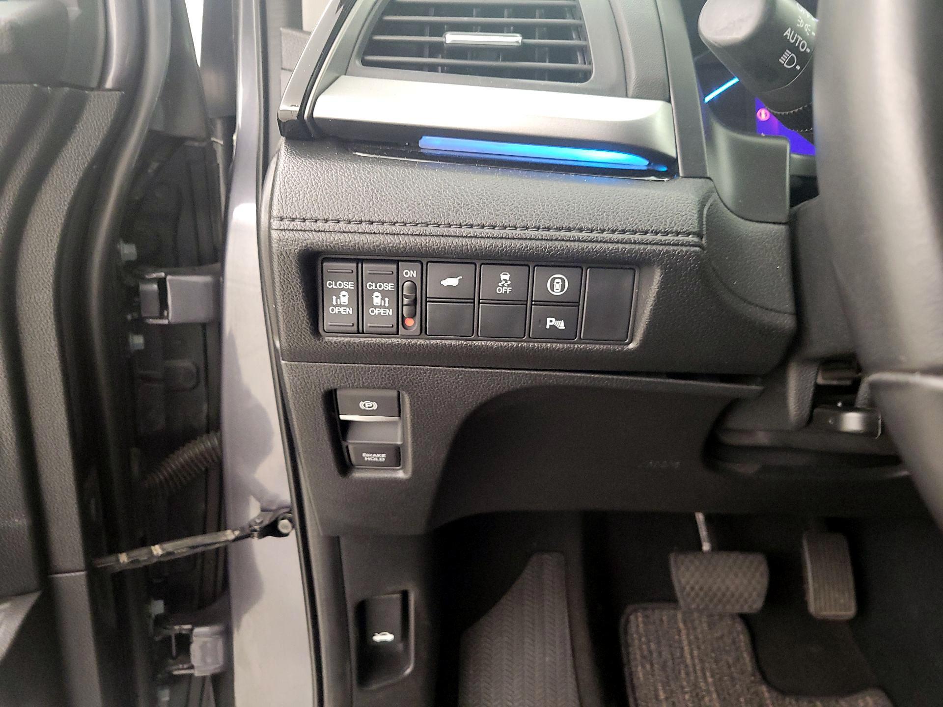 Thumbnail: 2023 Honda Odyssey - 13