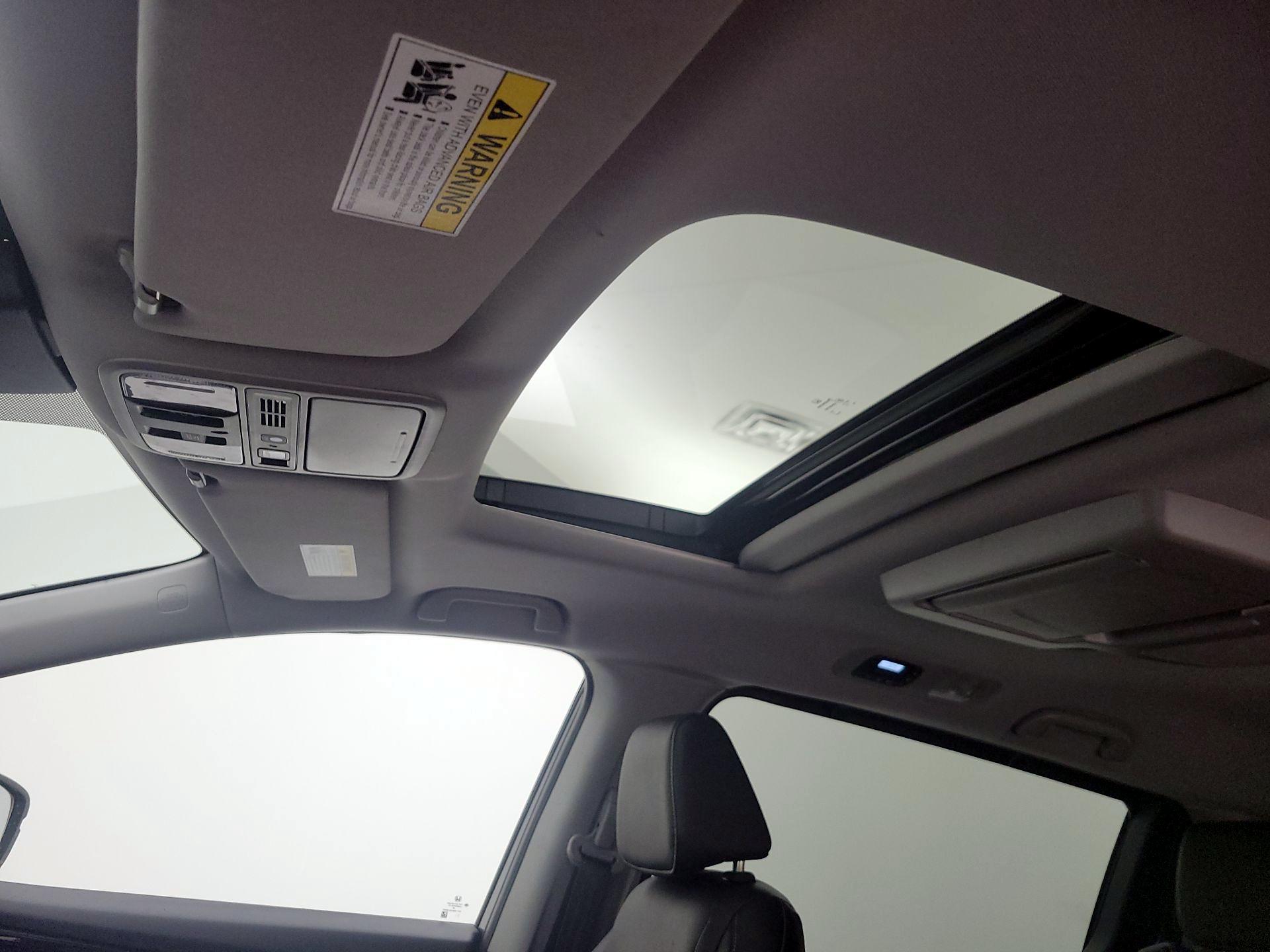 Thumbnail: 2023 Honda Odyssey - 19
