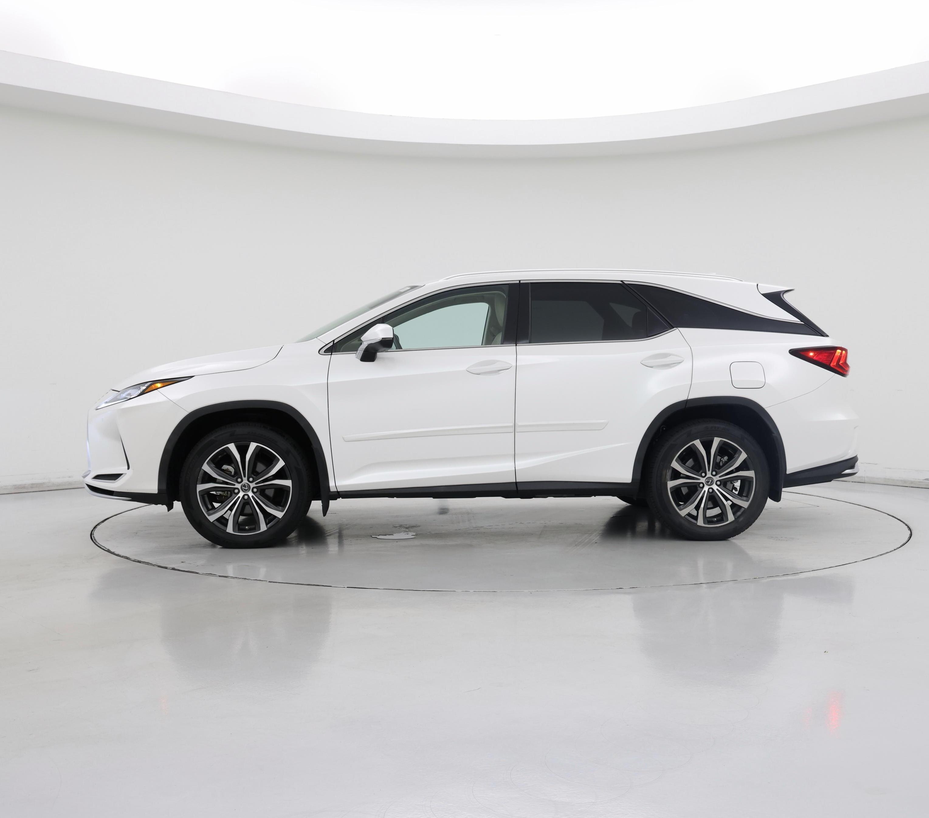 Thumbnail: 2020 Lexus RX - 3