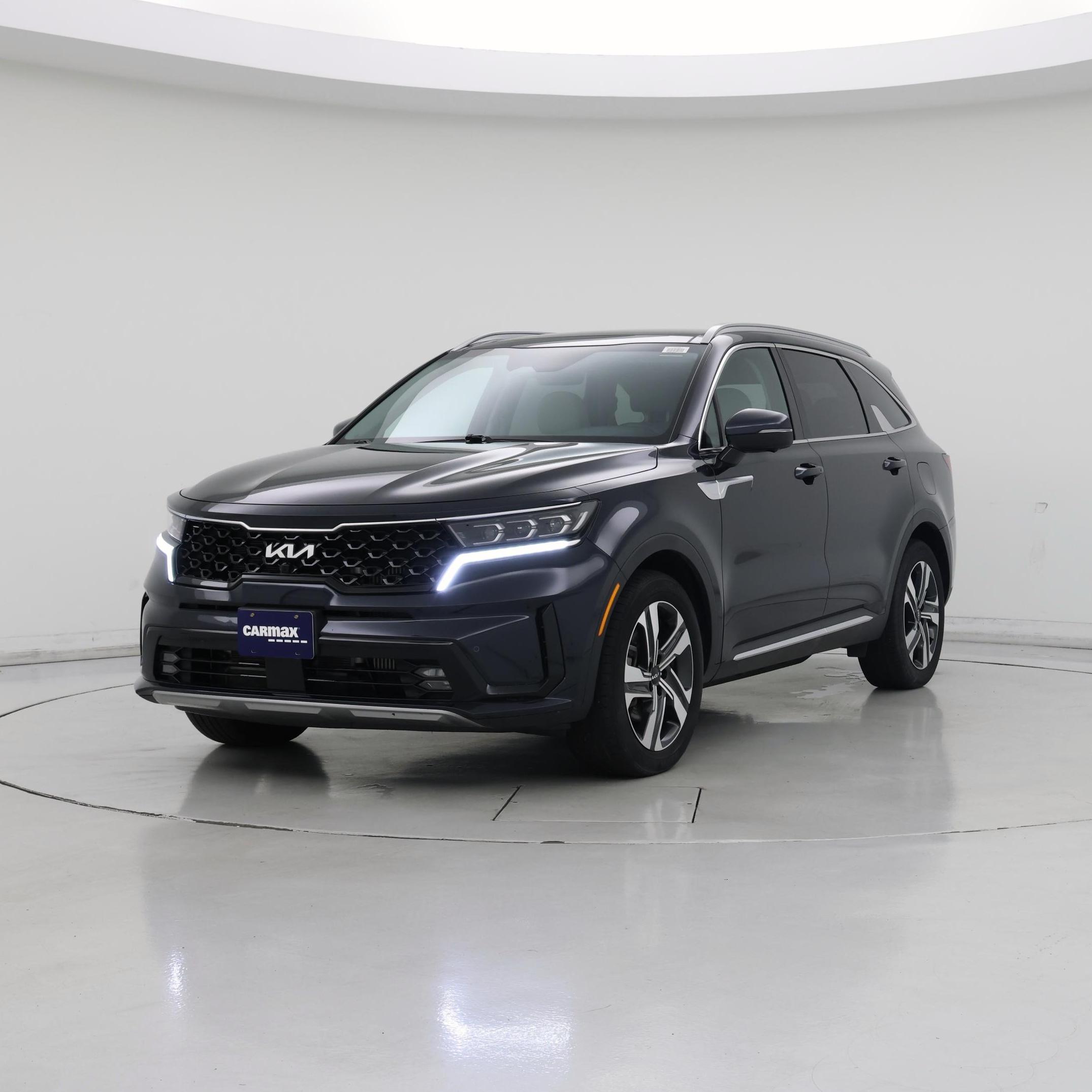 Thumbnail: 2023 Kia Sorento - 4